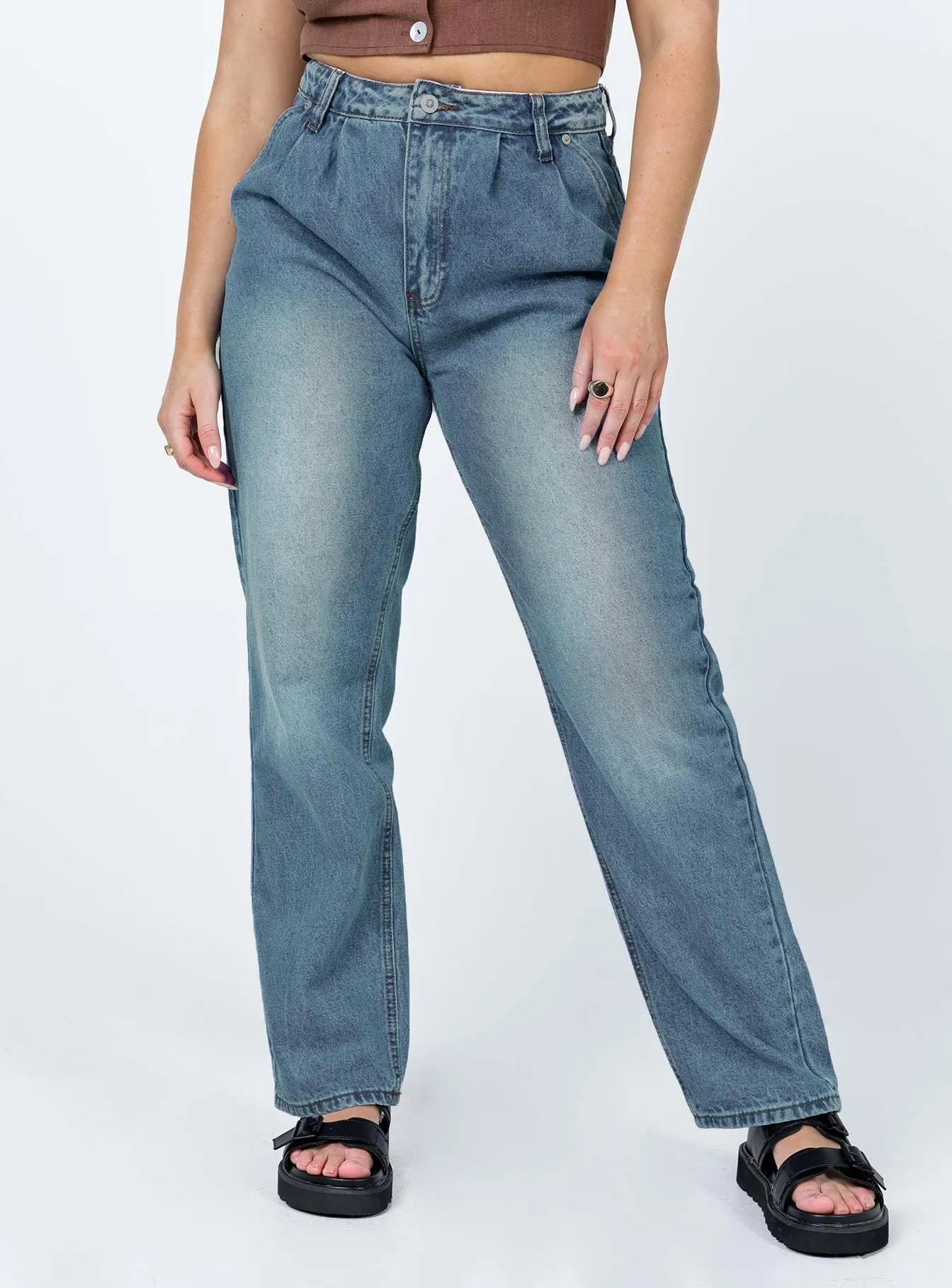 Isabelle Straight Leg Denim Jeans Classic Gym Ready Soft Core
