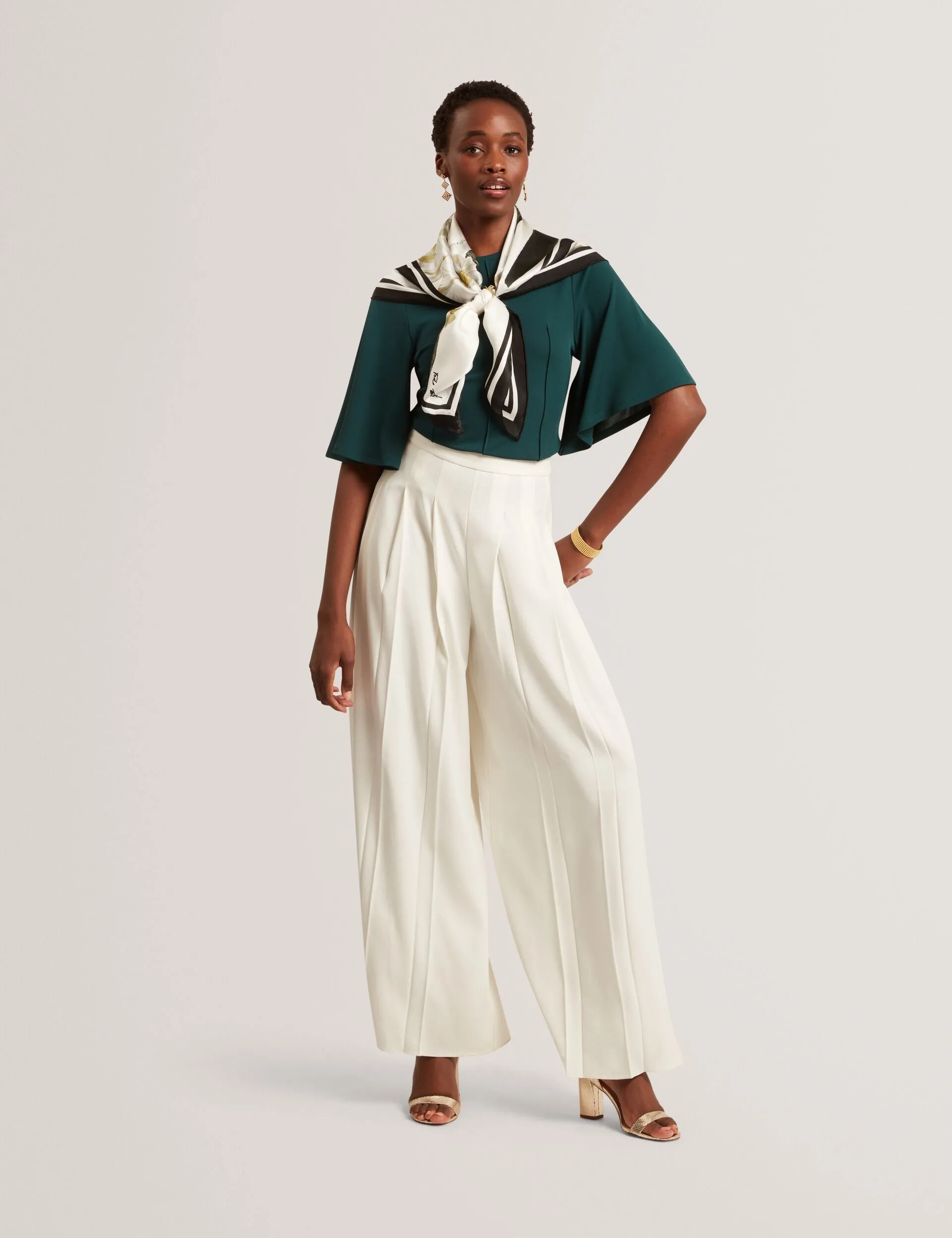 River Flow JACKALN | DK-GREEN