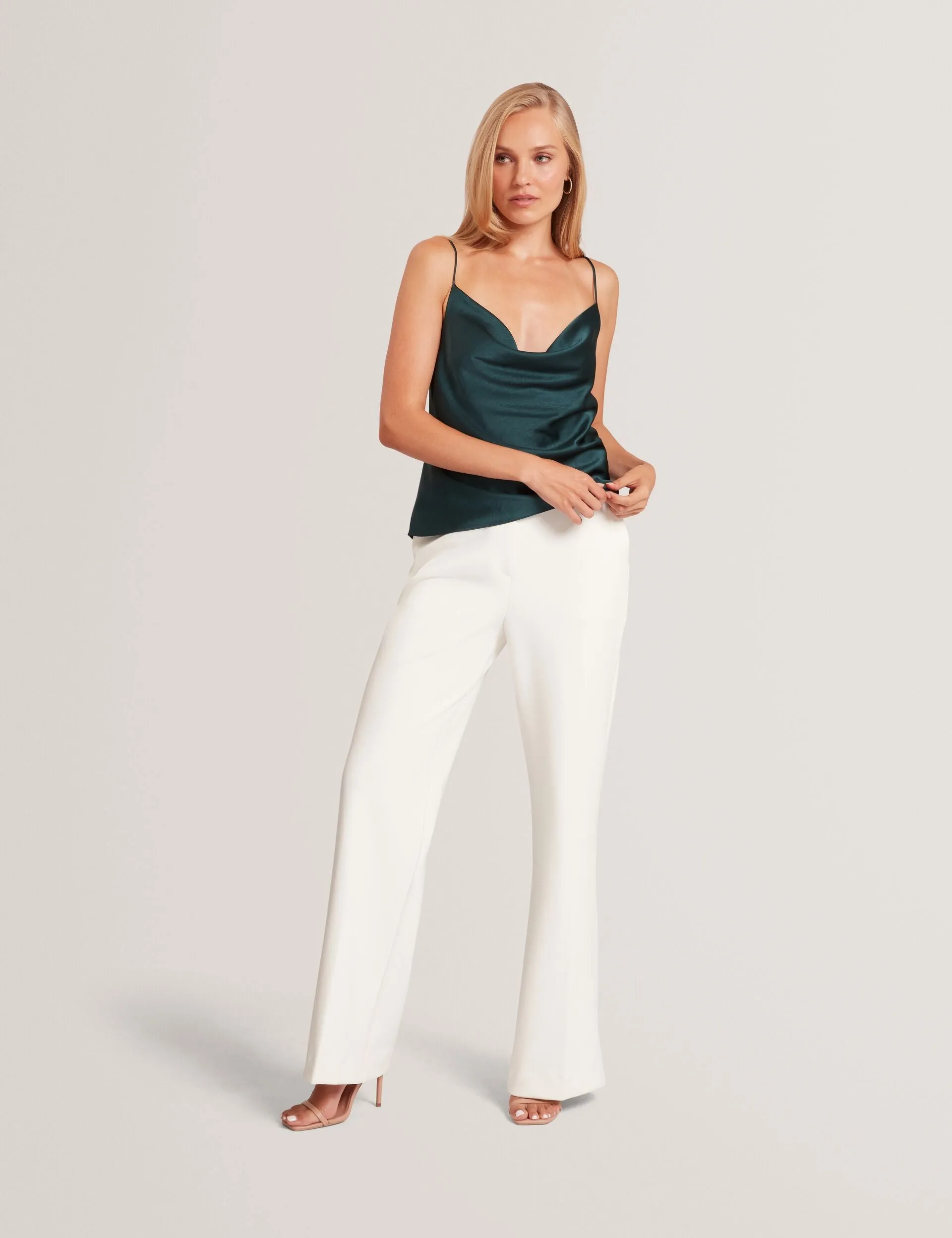 DoubleLayeredHem Elegant Glow KITI | DK-GREEN