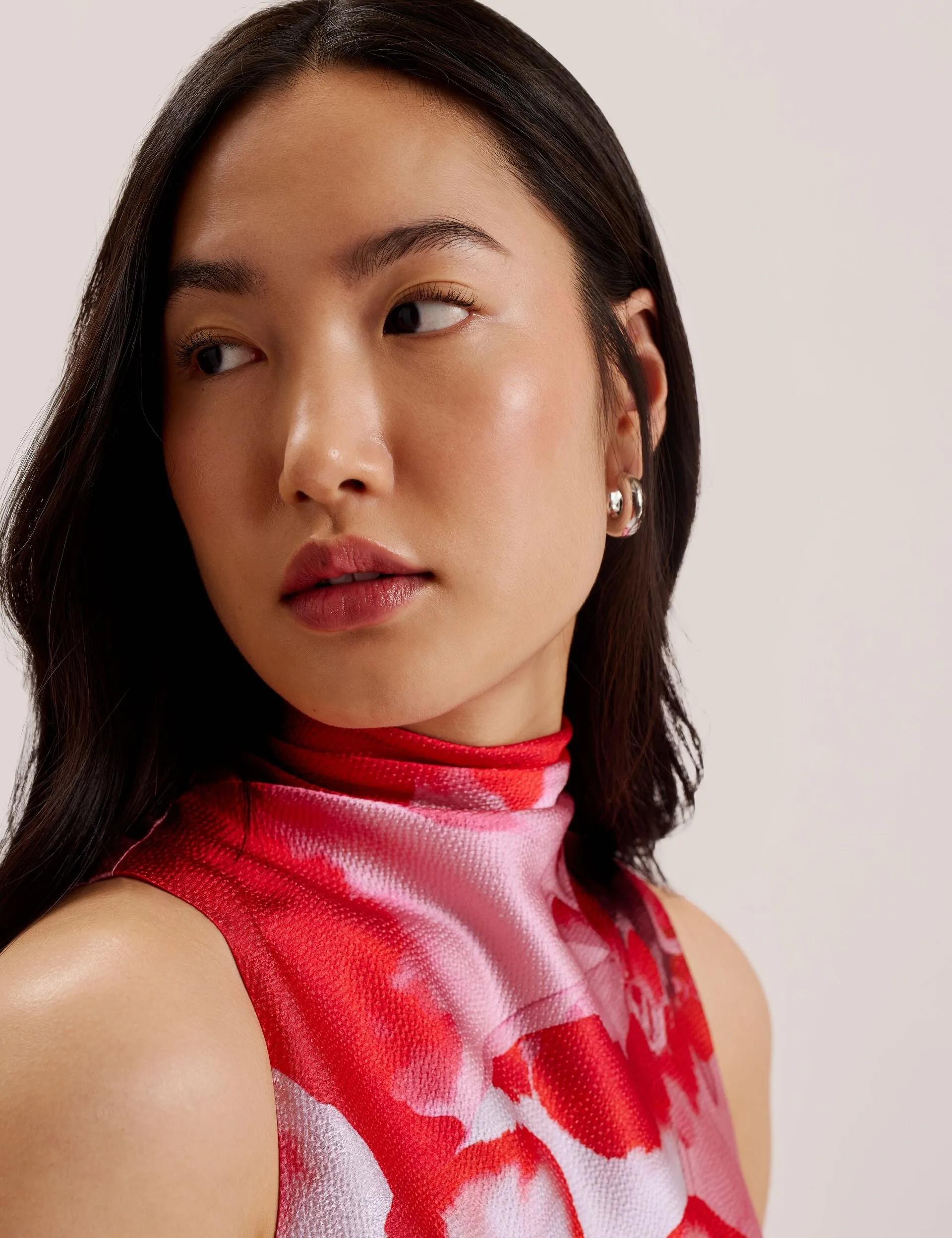 WindproofInterior Cozy Sweater KOHANA | RED