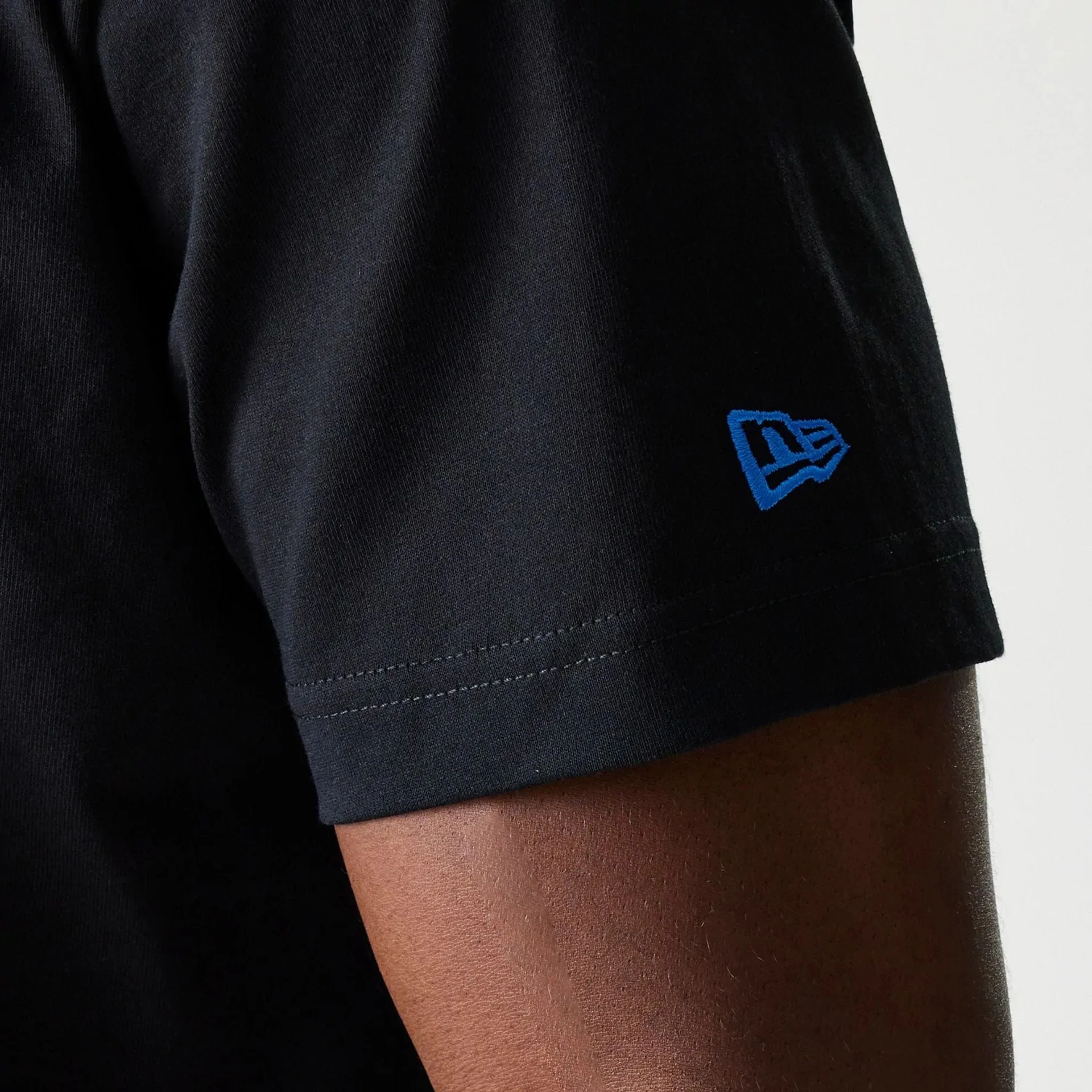 LA Dodgers MLB Paisley Black Oversized T-Shirt Modern Fit Slim Fit Comfort