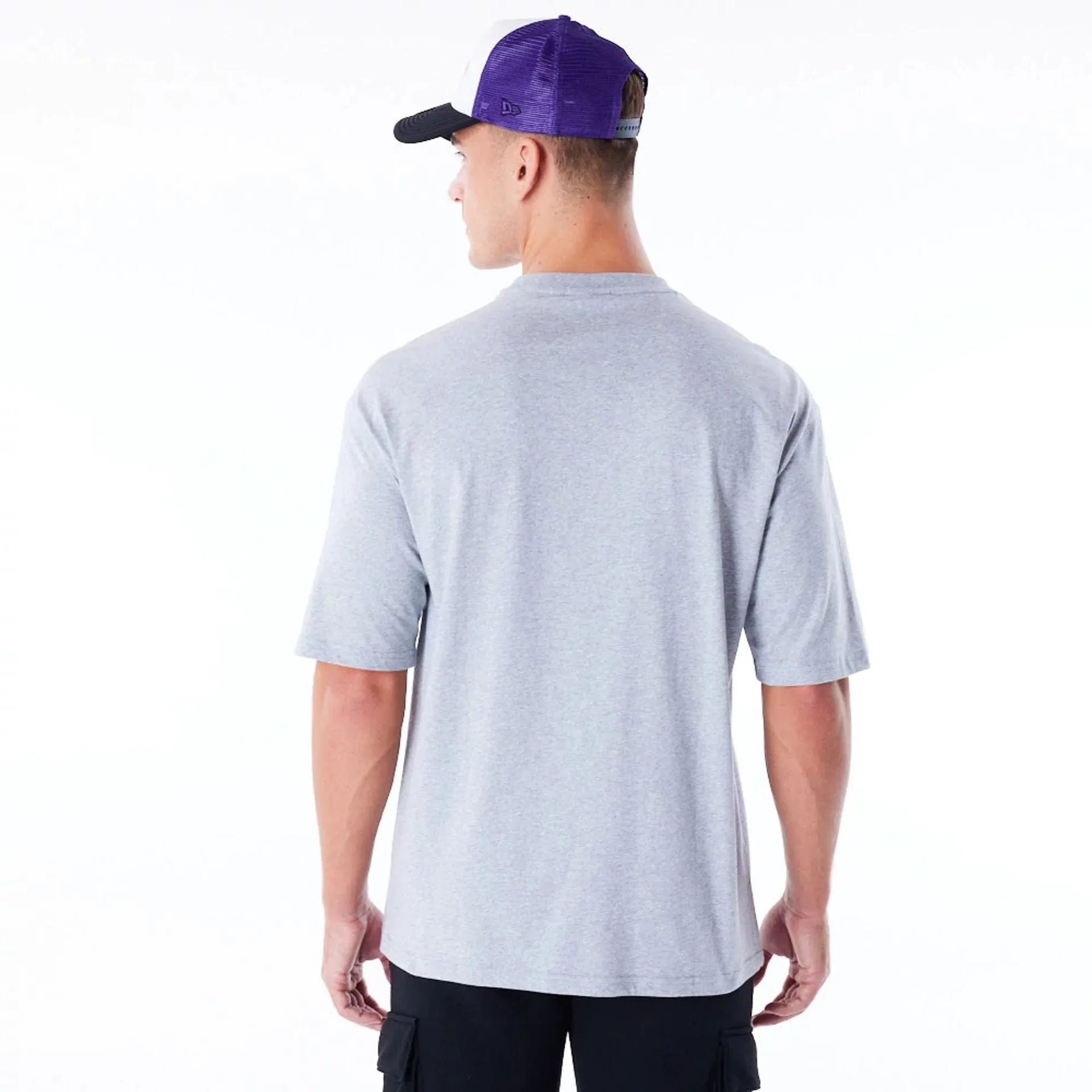LA Lakers NBA Script Grey Oversized T-Shirt Breathable Fit Wear Eco-friendly