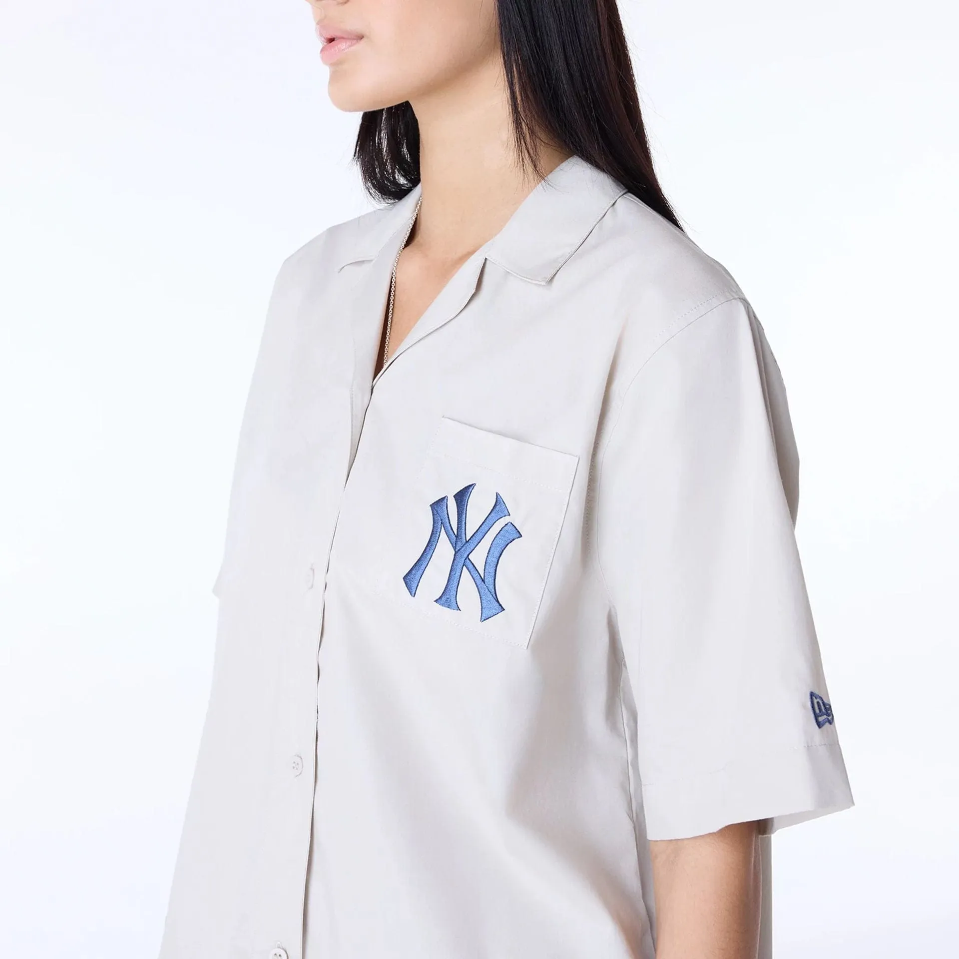 New York Yankees Womens MLB Script Revere Cream T-Shirt Layering Options