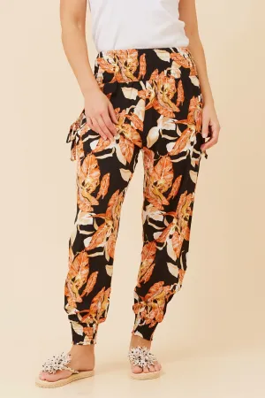LEAF PRINT HAREM PANTS StretchMaterial
