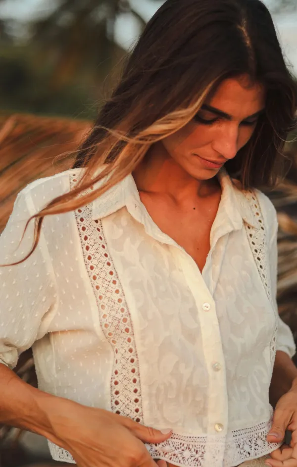 TearResistant Material Train Ease Mahon Top