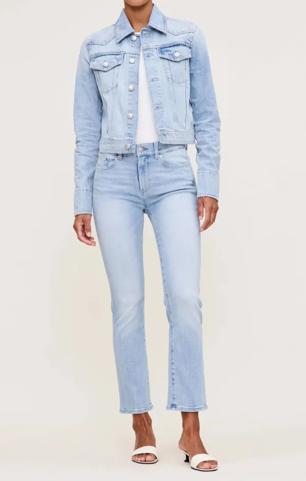 Mara Straight Instasculpt in Atlantic Chic Vibe Practical Wear