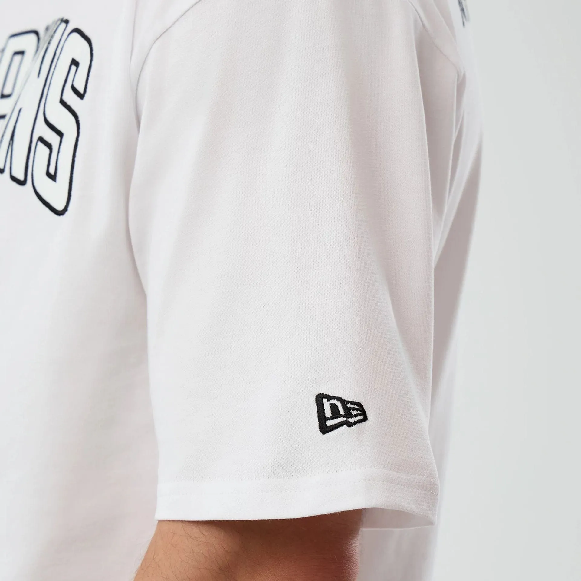 Miami Dolphins NFL International Series Games White Oversized T-Shirt Trendy Design soft look