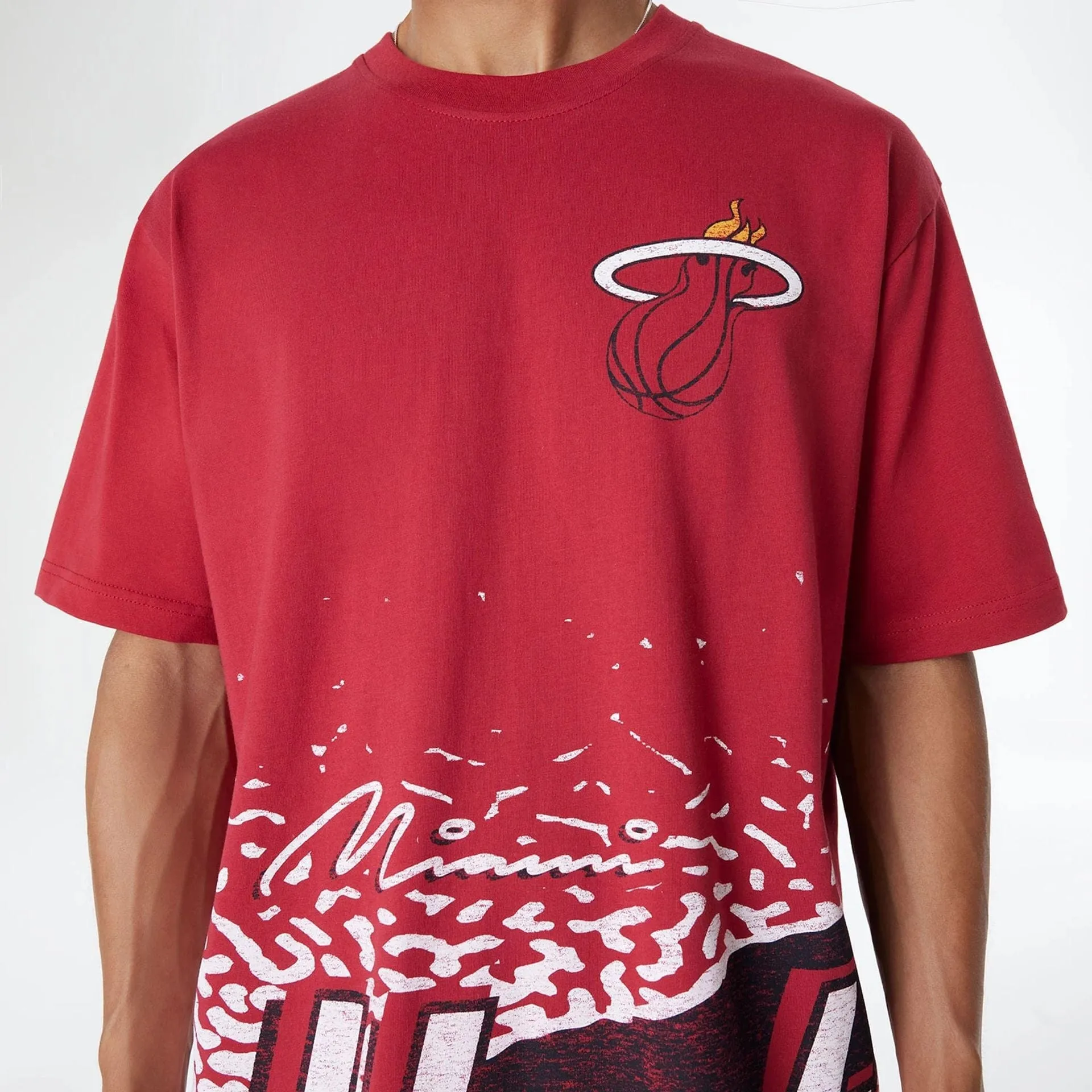 Miami Heat Sport Classic Dark Red T-Shirt Curved Hemline Fashionable Option