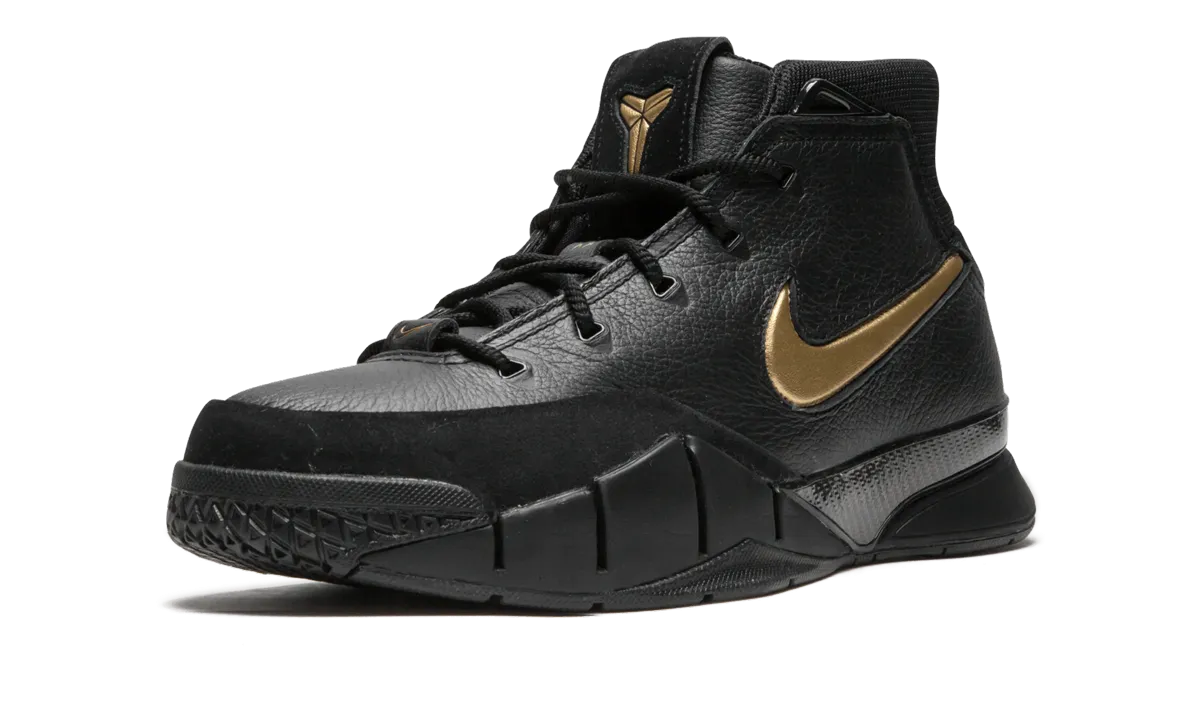 advanced running shoes countryside running option Kobe 1 Protro "Mamba Day"