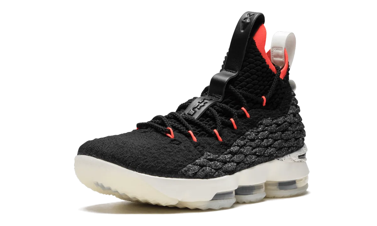 Lebron 15 "Black / Bright Crimson" high - top design AntiOdor