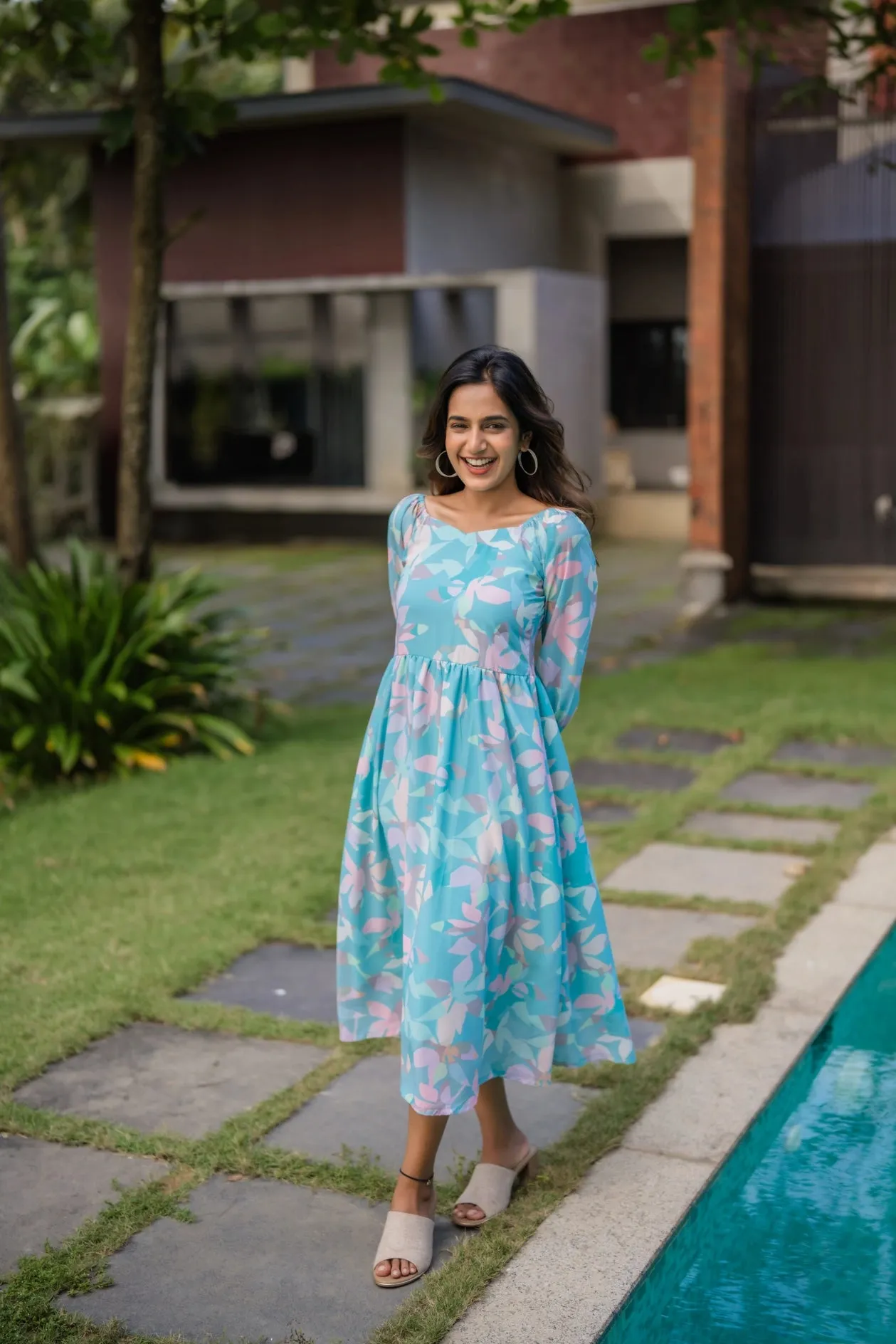 Style Blend Embroidered-Sleeve Moods of color