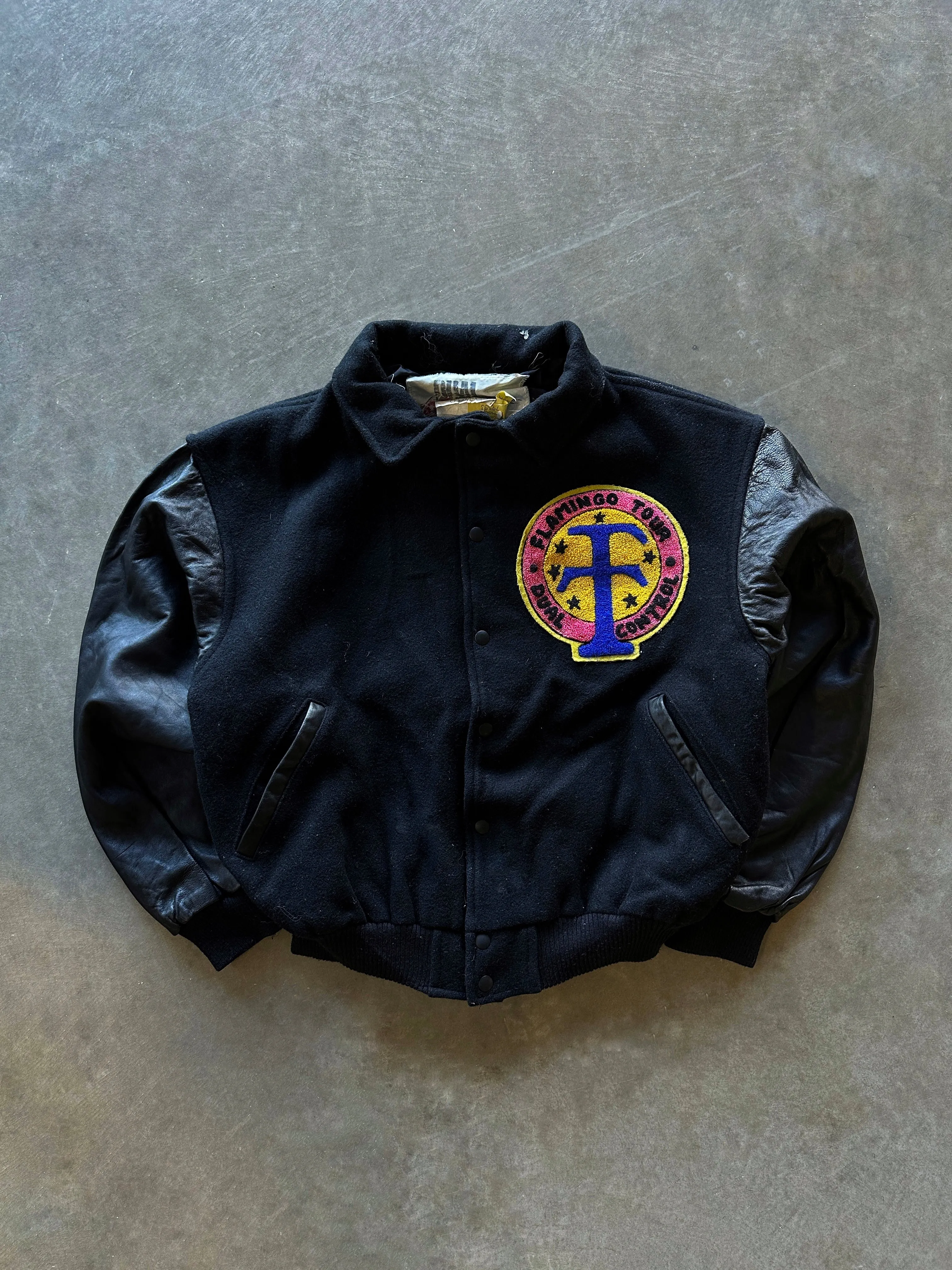 90s ??Flamingo Tour?? varsity jacket (M) Flexible Hood Design