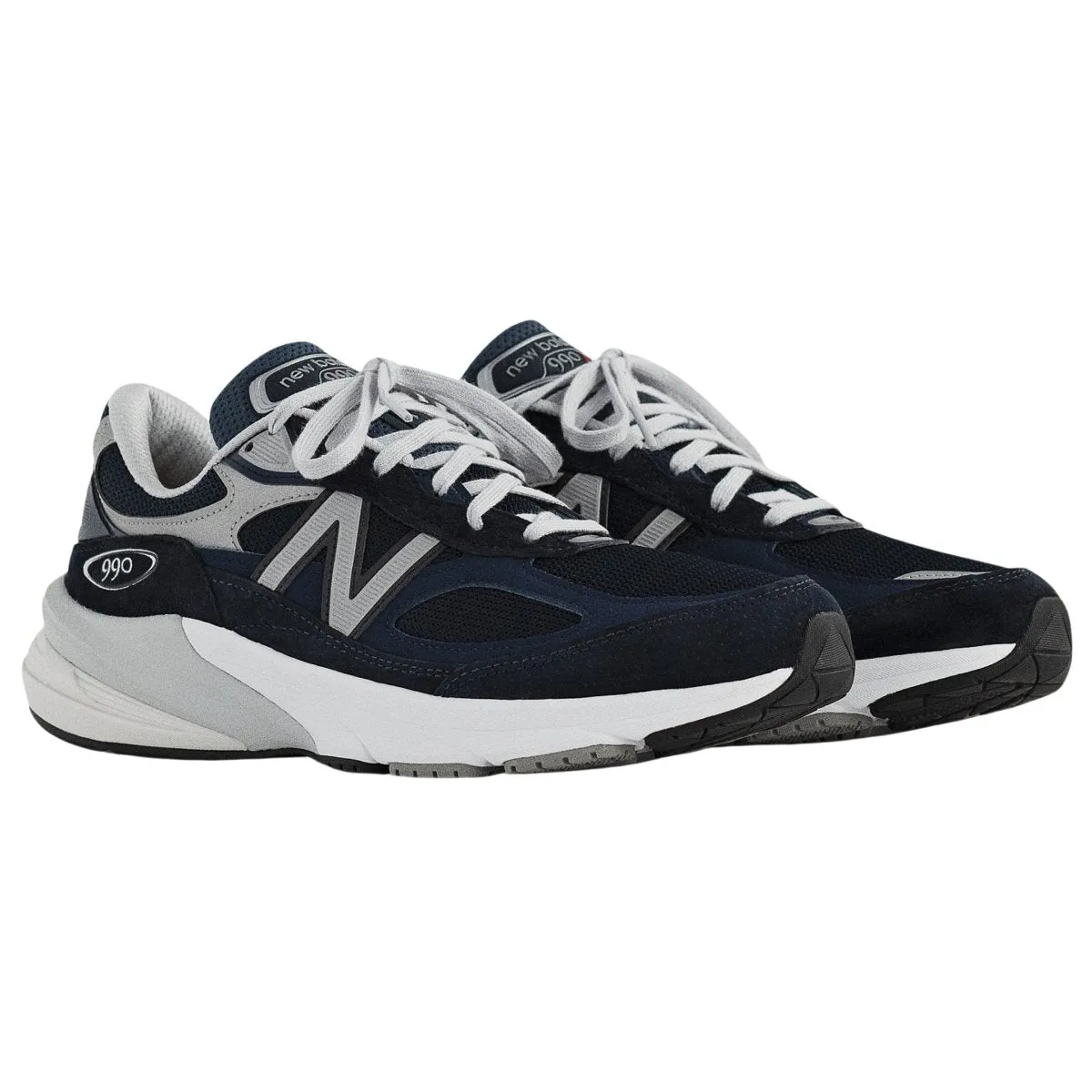 Cloudy Hike Warm Step New Balance Women's W990NV6 Navy