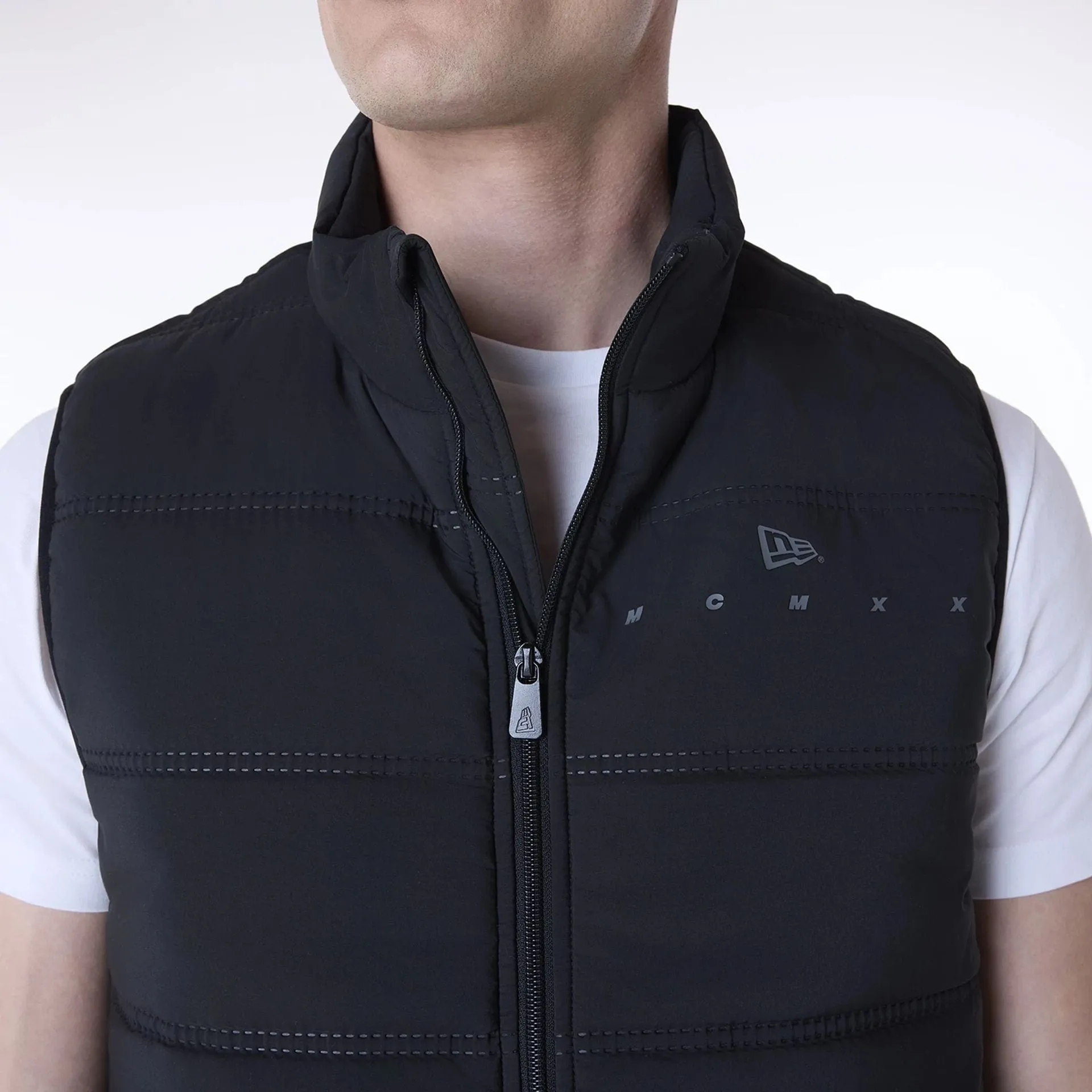 New Era Essential Black Padded Gilet Sustainable production Sleek Waistband