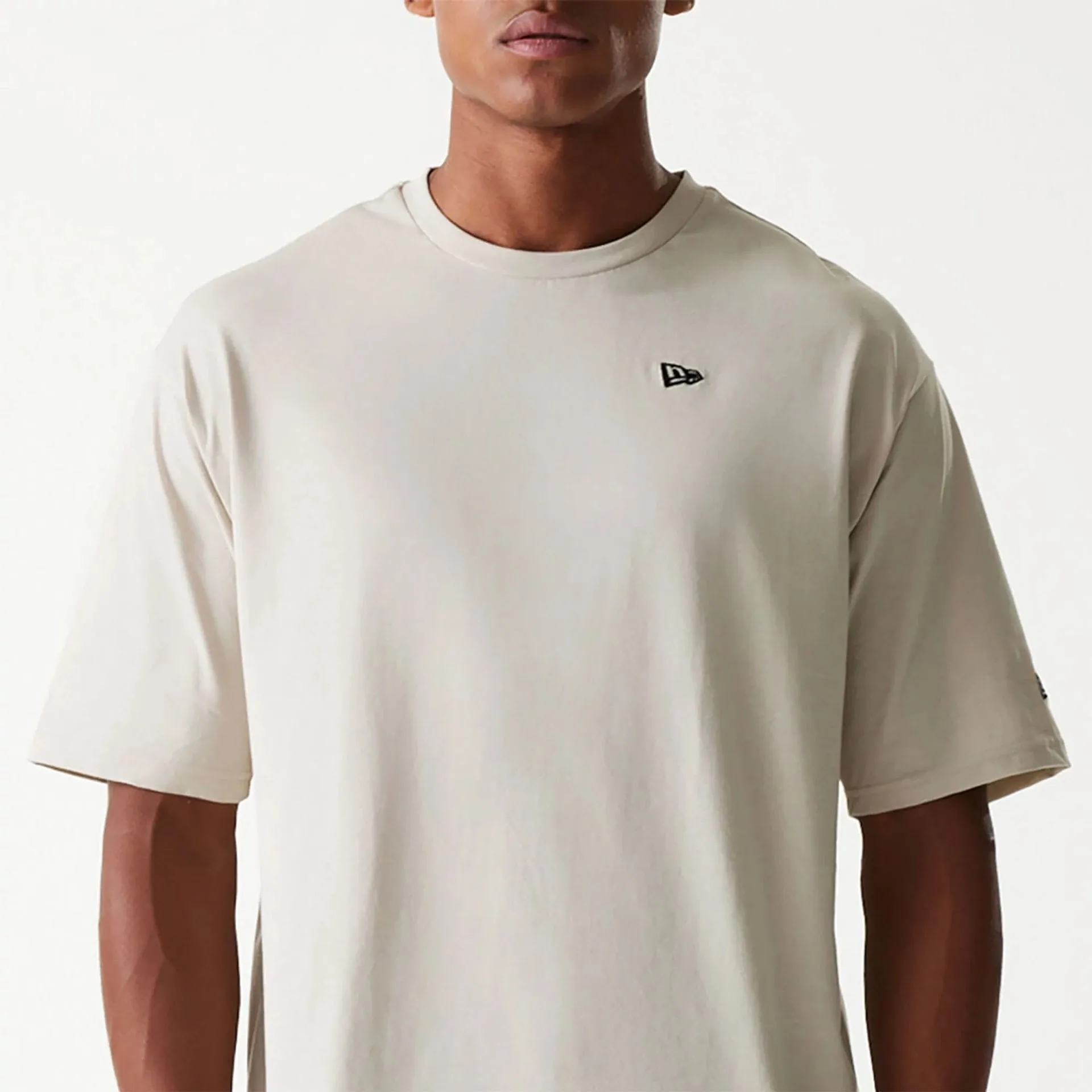 New Era Essential Light Beige Oversized T-Shirt anti static coating