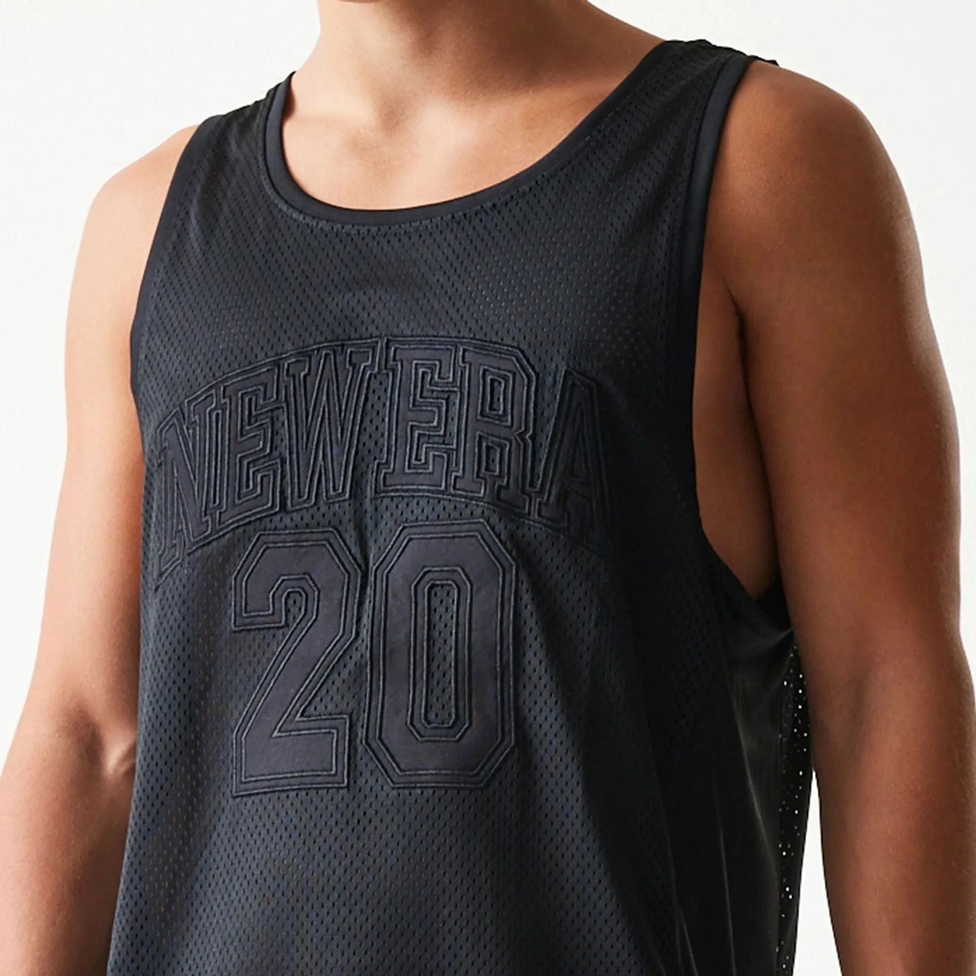 New Era Mesh Black Mesh Vest Minimal Layers