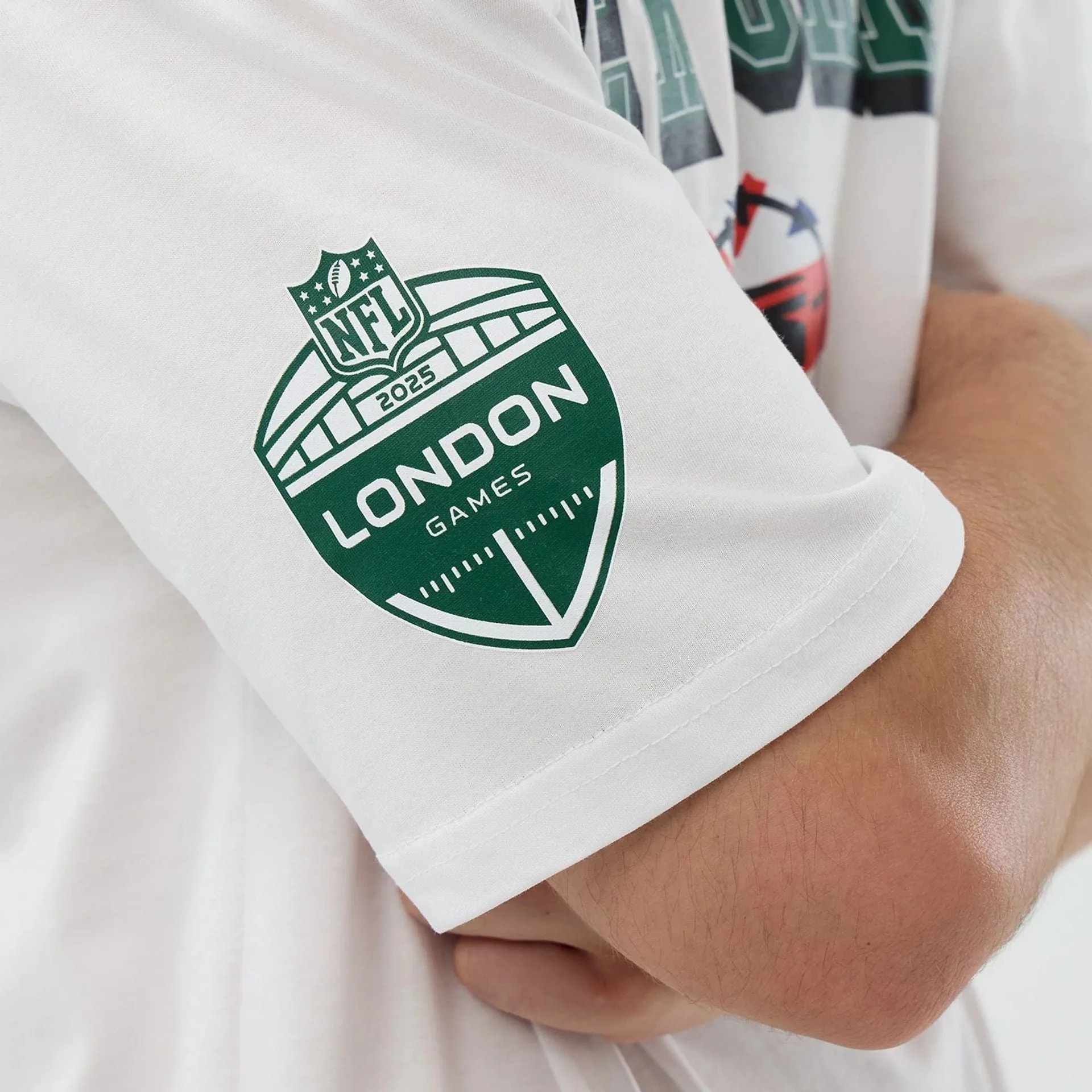 All-Season Comfort Wear Urban Smart New York Jets NFL International Series Games White Oversized T-Shirt