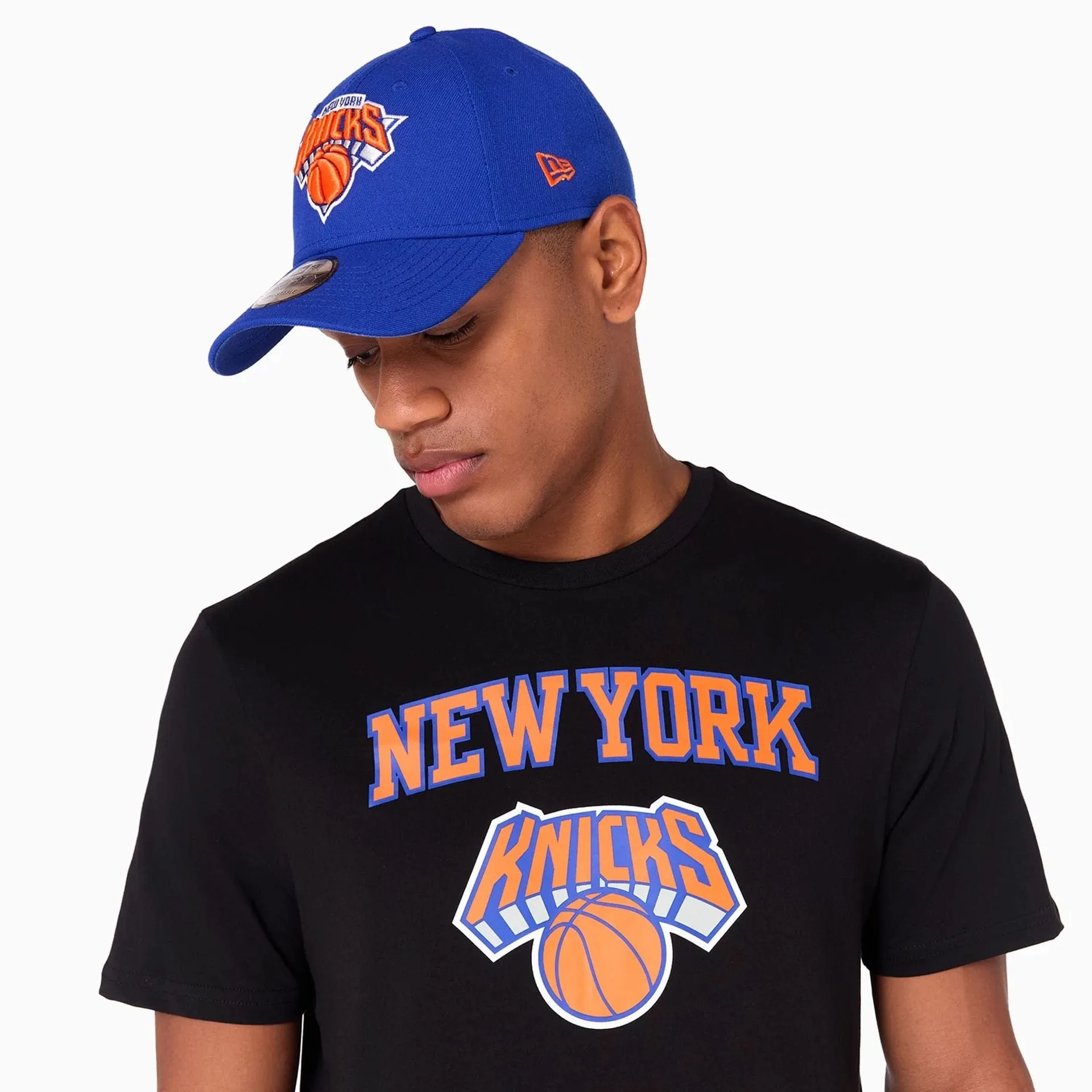 New York Knicks NBA Black T-Shirt LightweightBlend