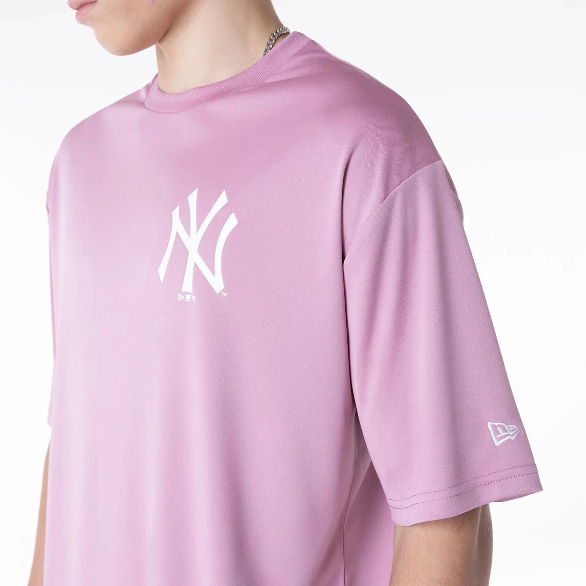 New York Yankees League Essential Dark Pink T-Shirt Smart Fashion
