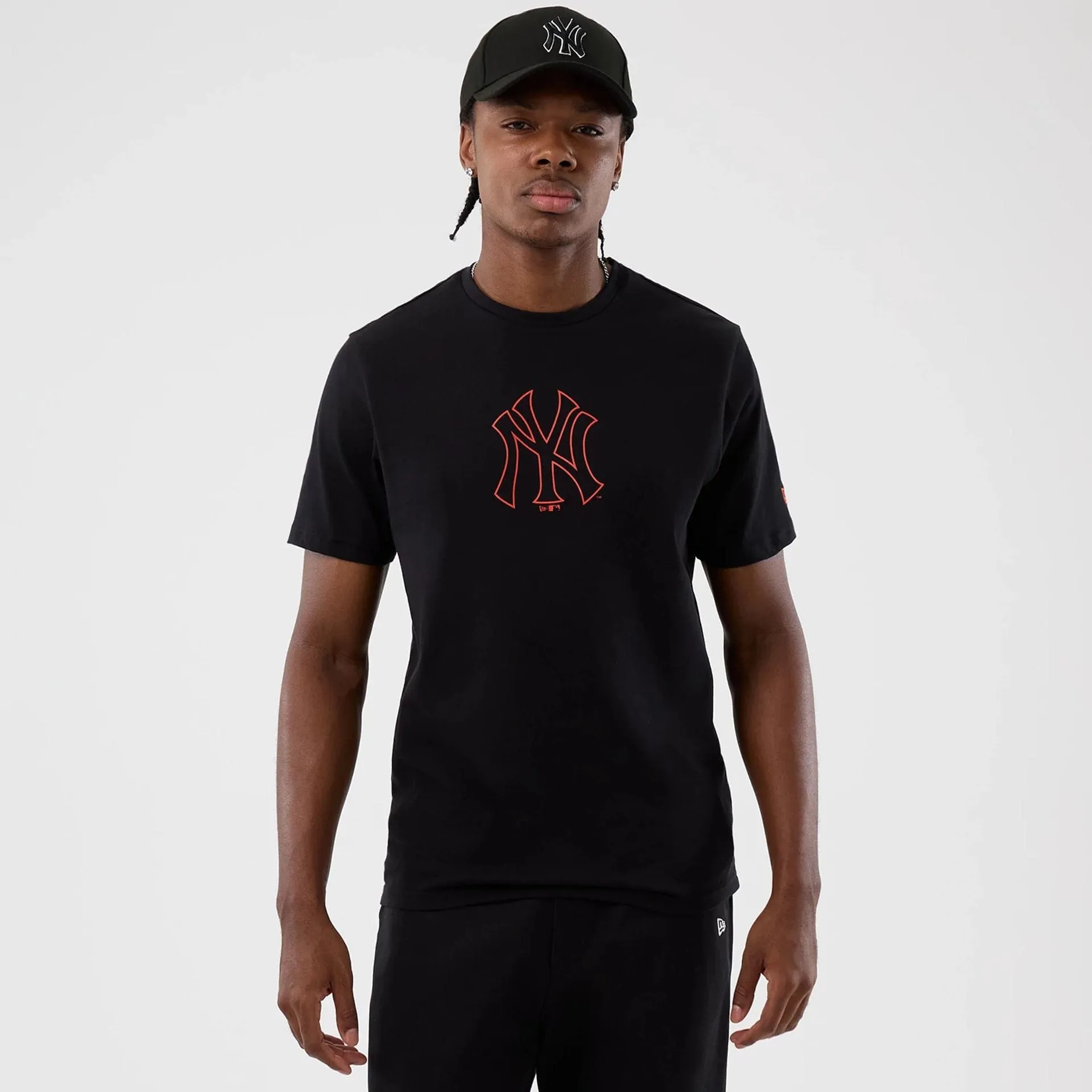 Everyday Top Minimalist Style New York Yankees MLB Back To School Black T-Shirt