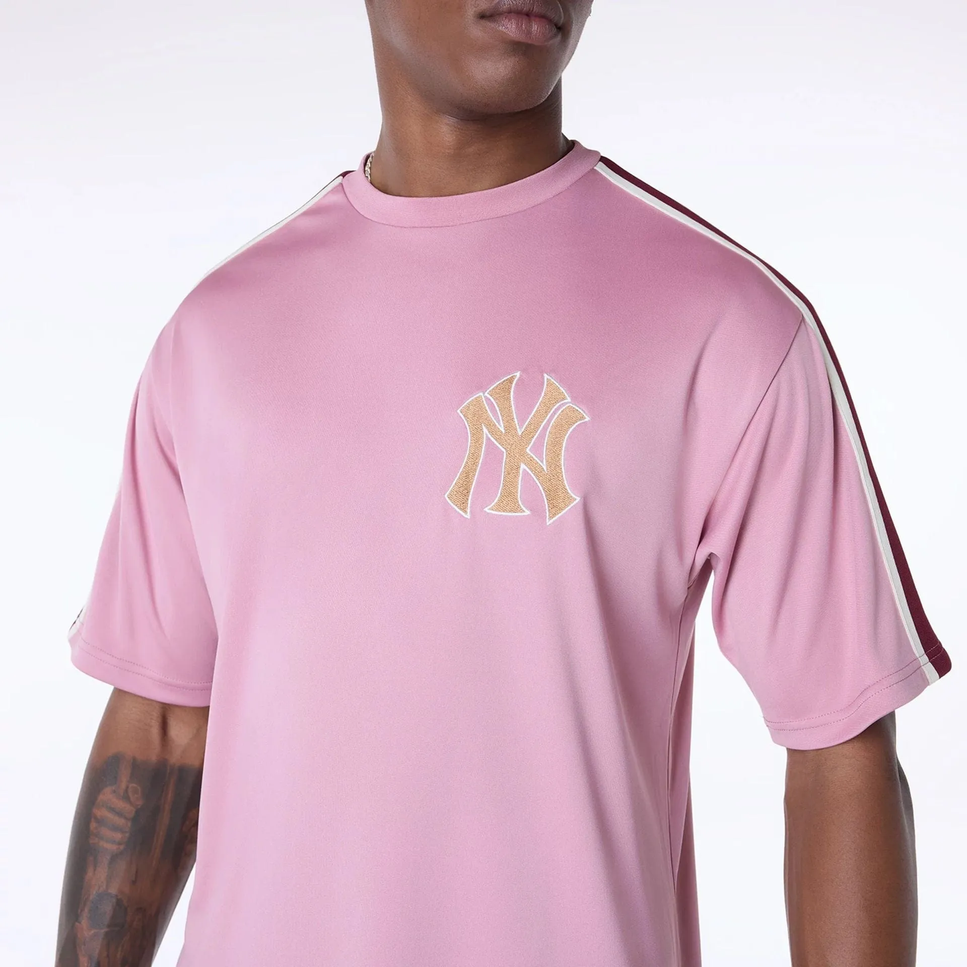 Chilly Wear New York Yankees MLB Floral Dark Pink Oversized T-Shirt