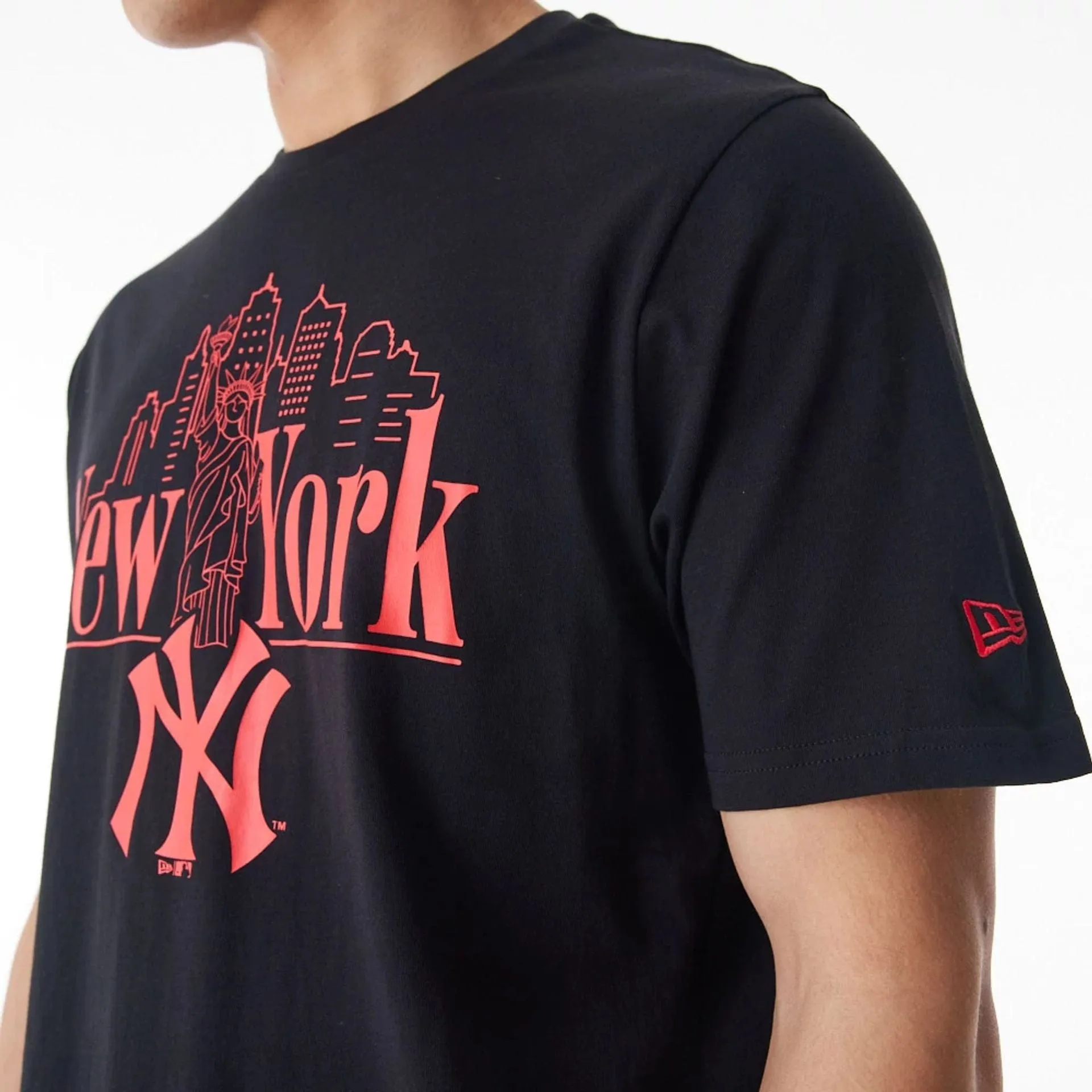 New York Yankees MLB Graphic Black T-Shirt Stretch Material