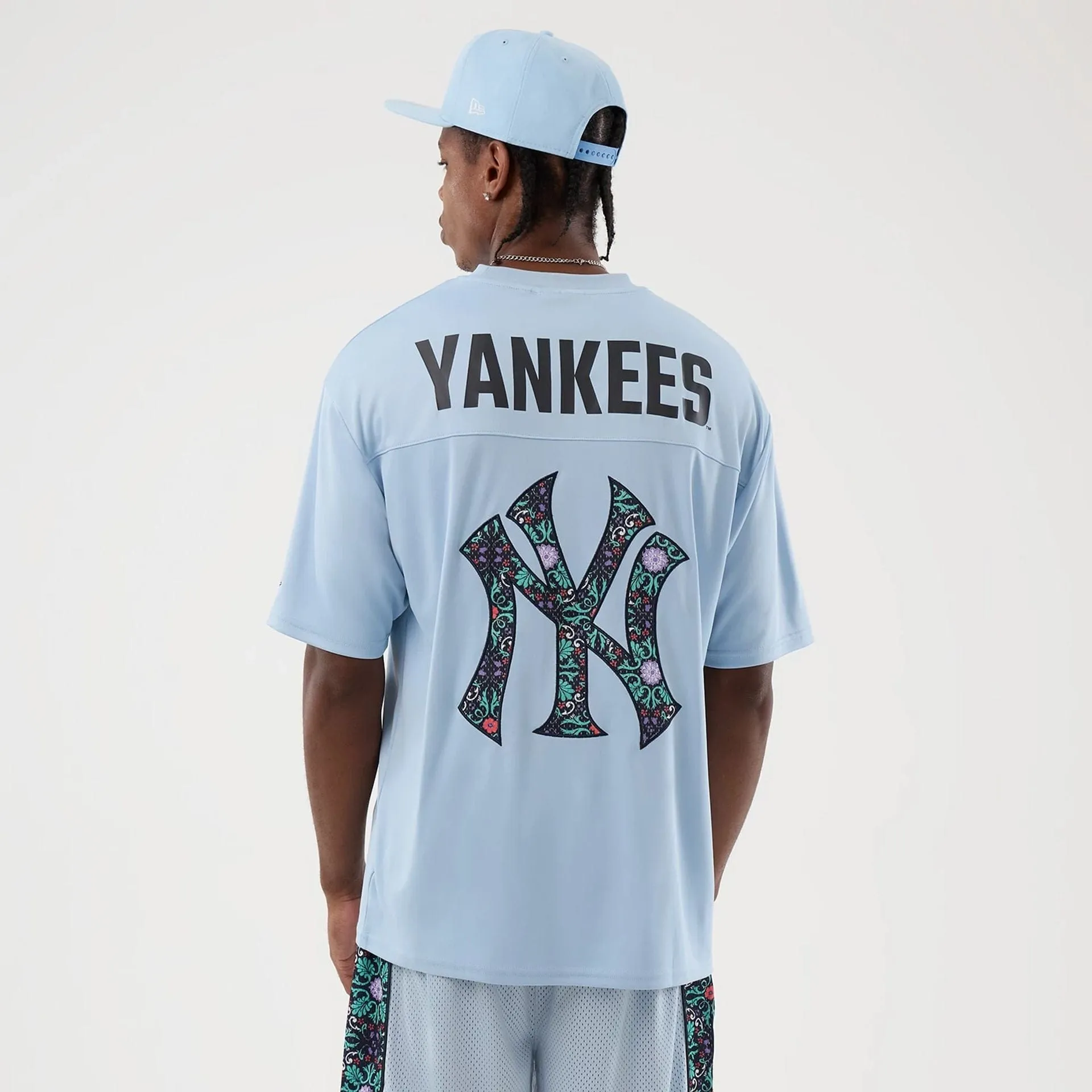 Retro Style Comfy Stretch New York Yankees MLB Mesh Infill Pastel Blue Oversized T-Shirt