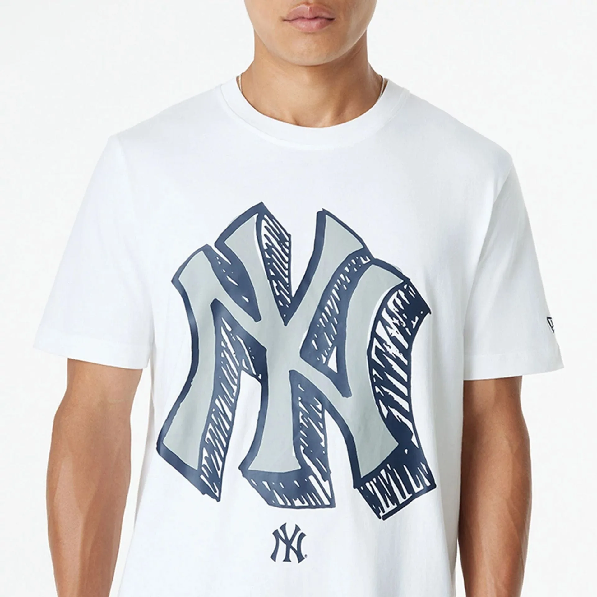 SoftTouchFinish Versatile Style Trend New York Yankees Official Doodles White T-Shirt