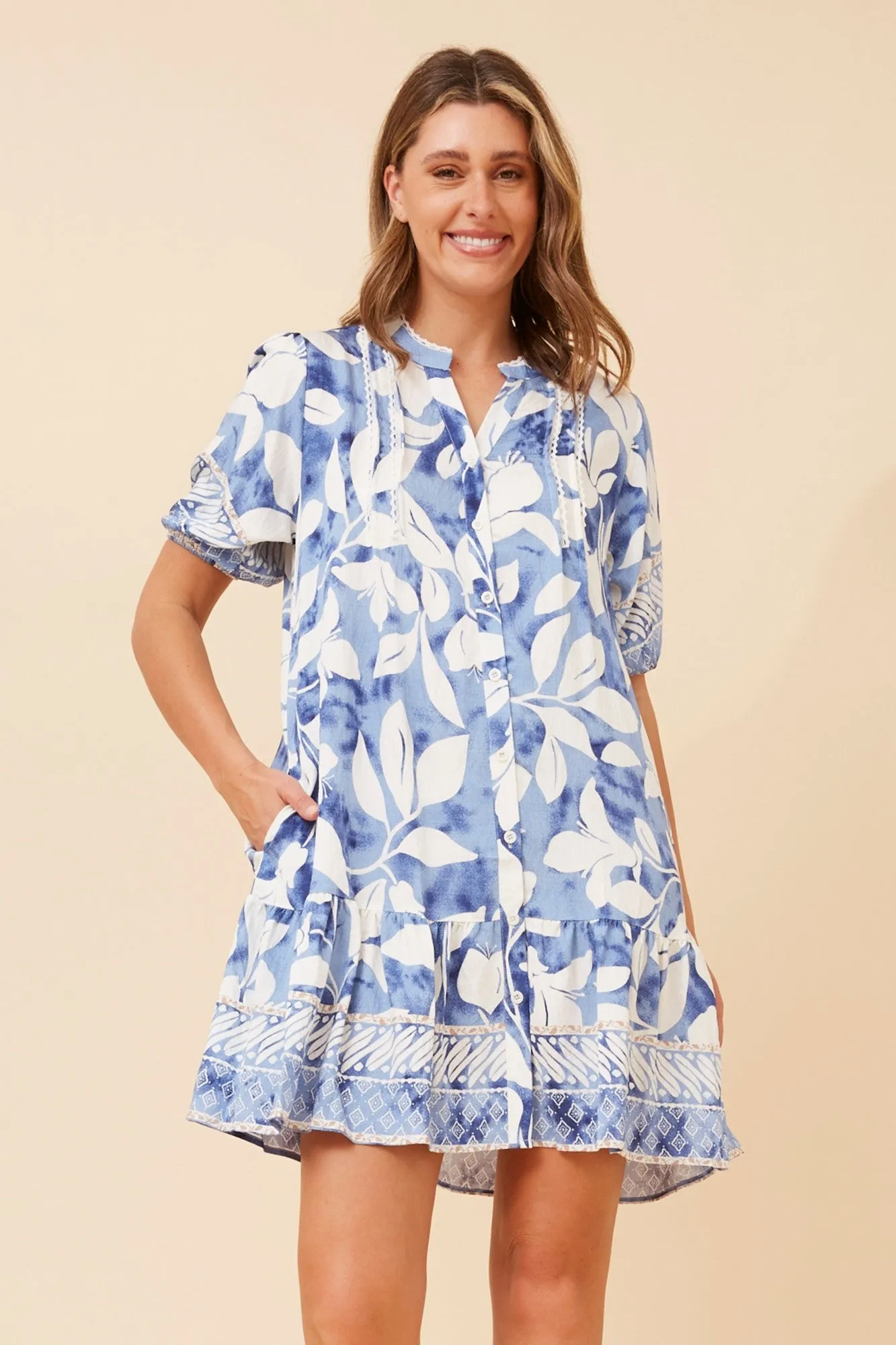 NIXA LEAF PRINT DRESS Calm Lines Bright Petal