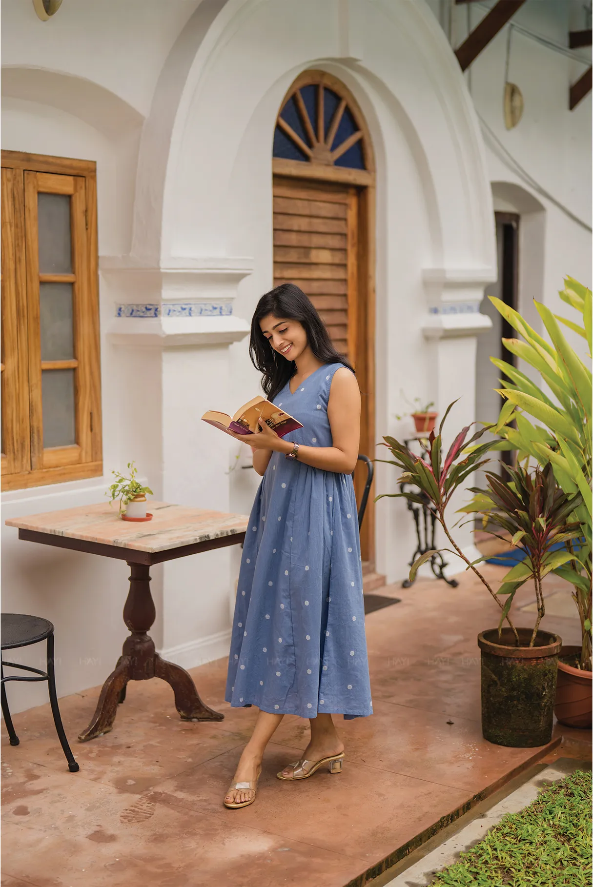 Ocean Polka Blue Handloom Cotton Dress With V Neckline attached 3/4th Sleeves Full Coverage