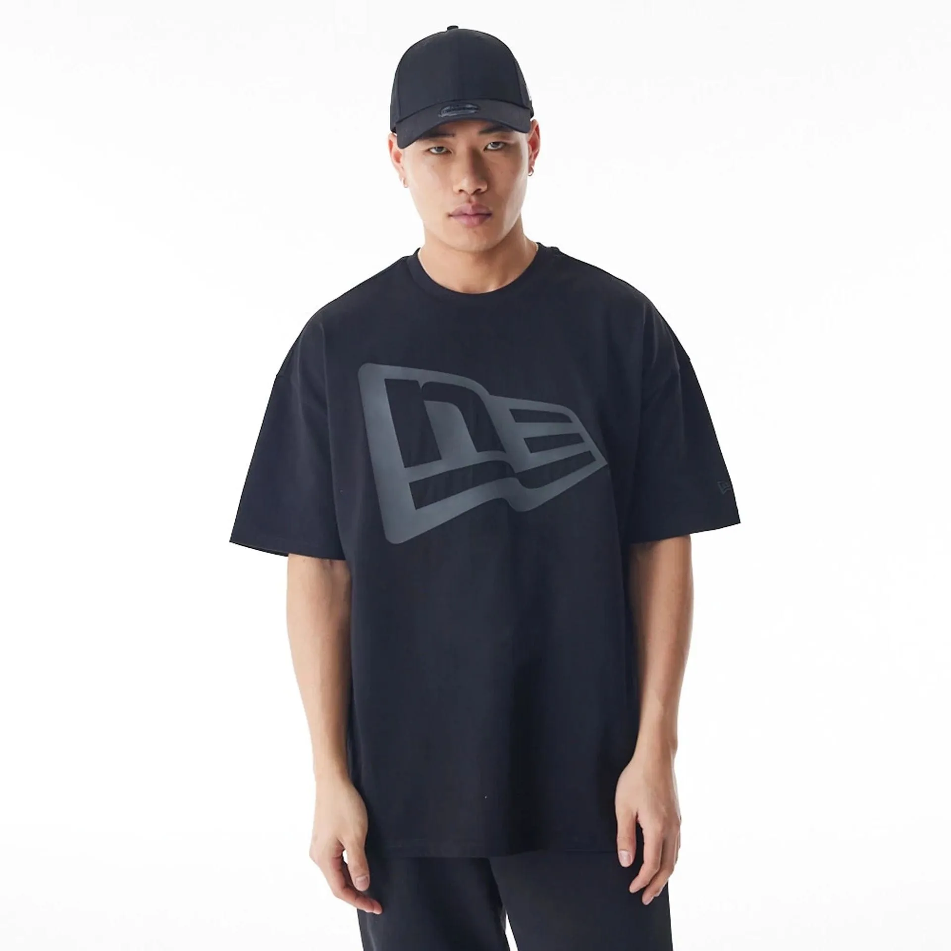Timeless Piece Summer Style New Era Flag Black Oversized T-Shirt