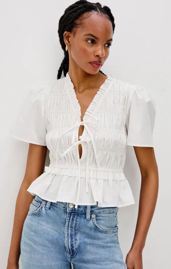 Chic Design Movement Friendly Portia Top in White