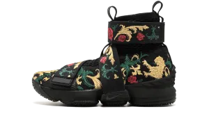 kayaking - running shoes Lebron 15 Lif "King's Crown"