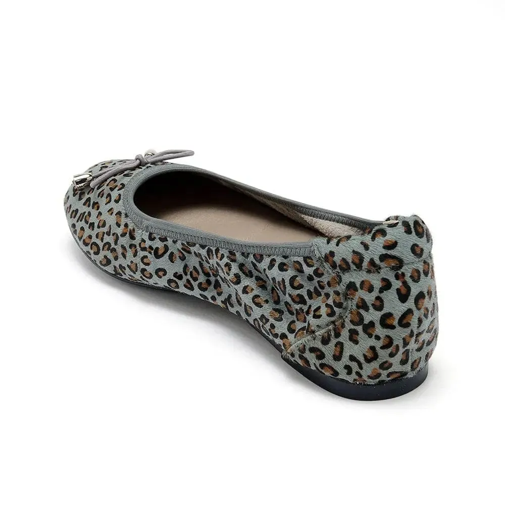 Smart option Sandringham - Grey Leopard Leather Flats