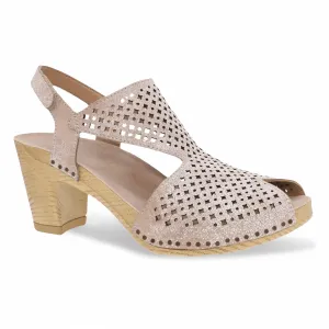 Dansko Women's Teagan White Vintage Leather Minimalist Outfit Flat Form