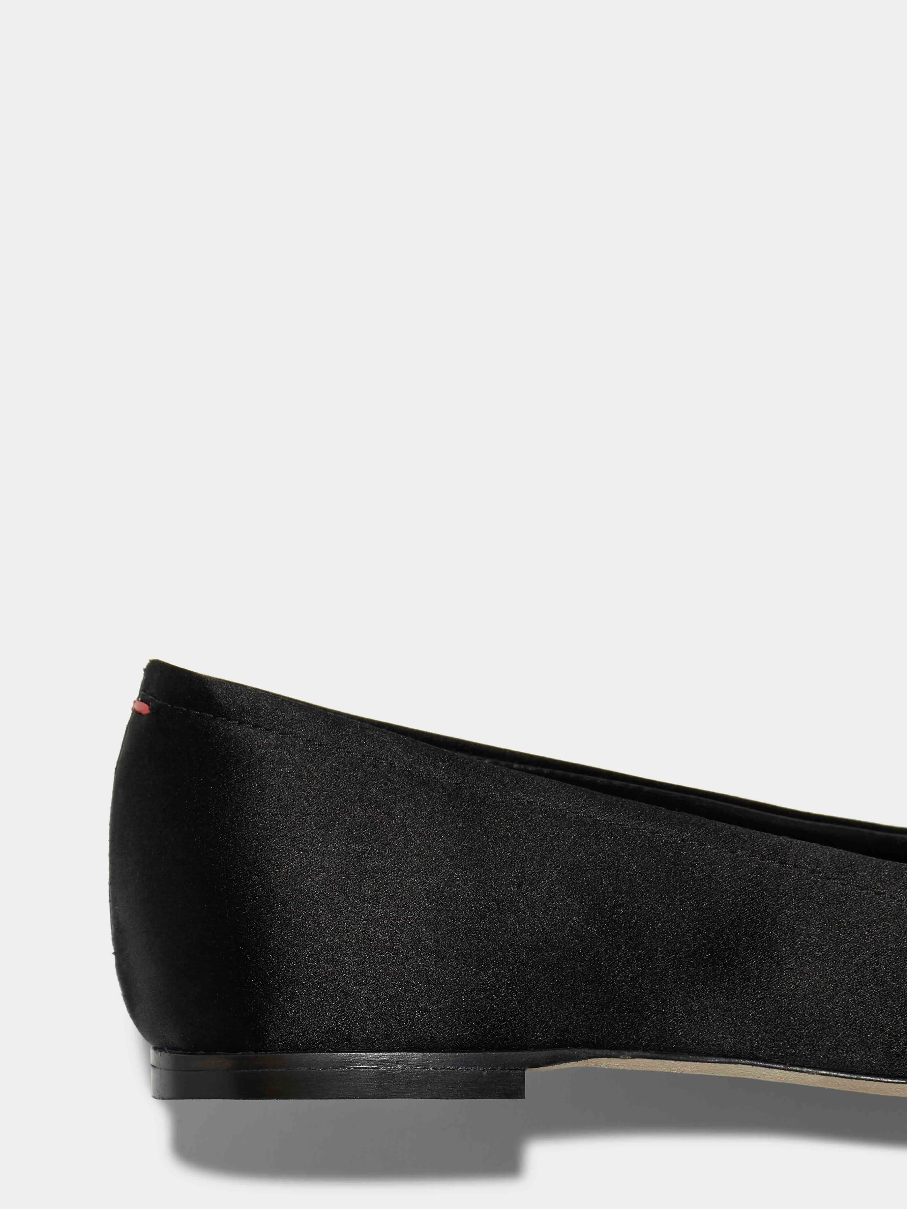 Gabriella Satin Ballet Flats Meal Go Dribble Hike