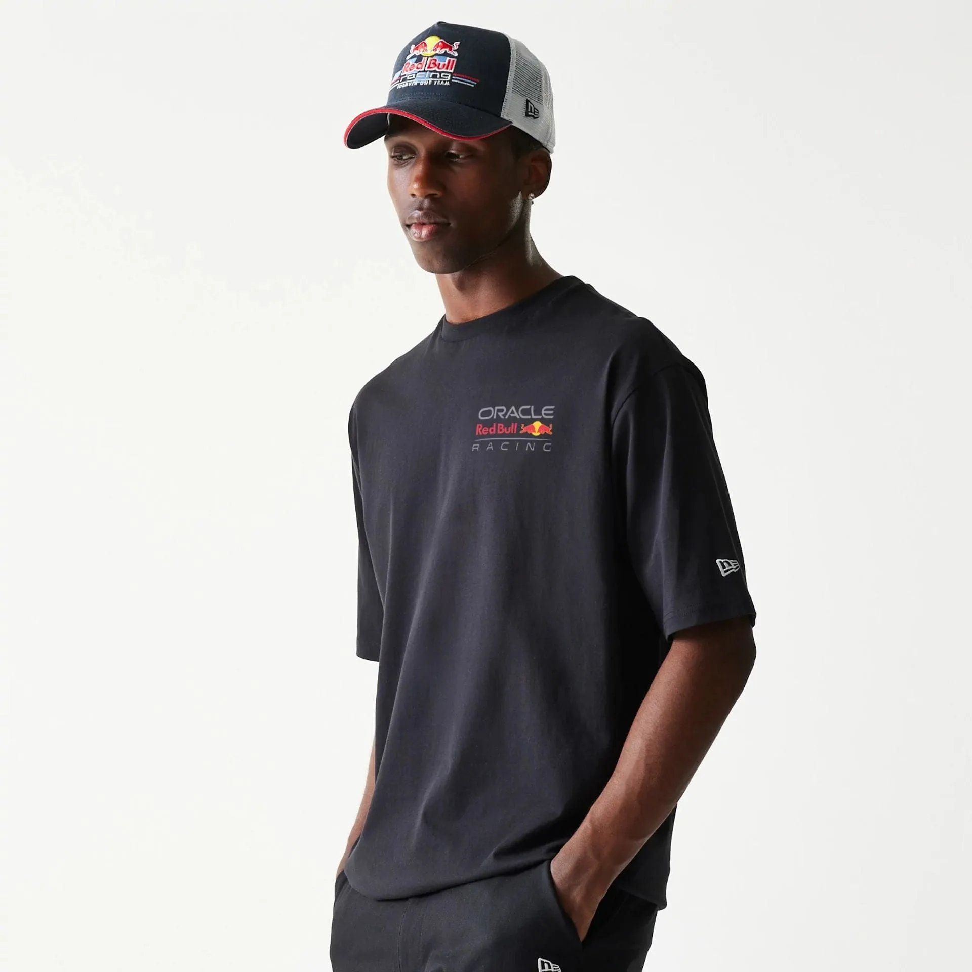 Red Bull Racing Black Oversized T-Shirt Easy-to-Style Top
