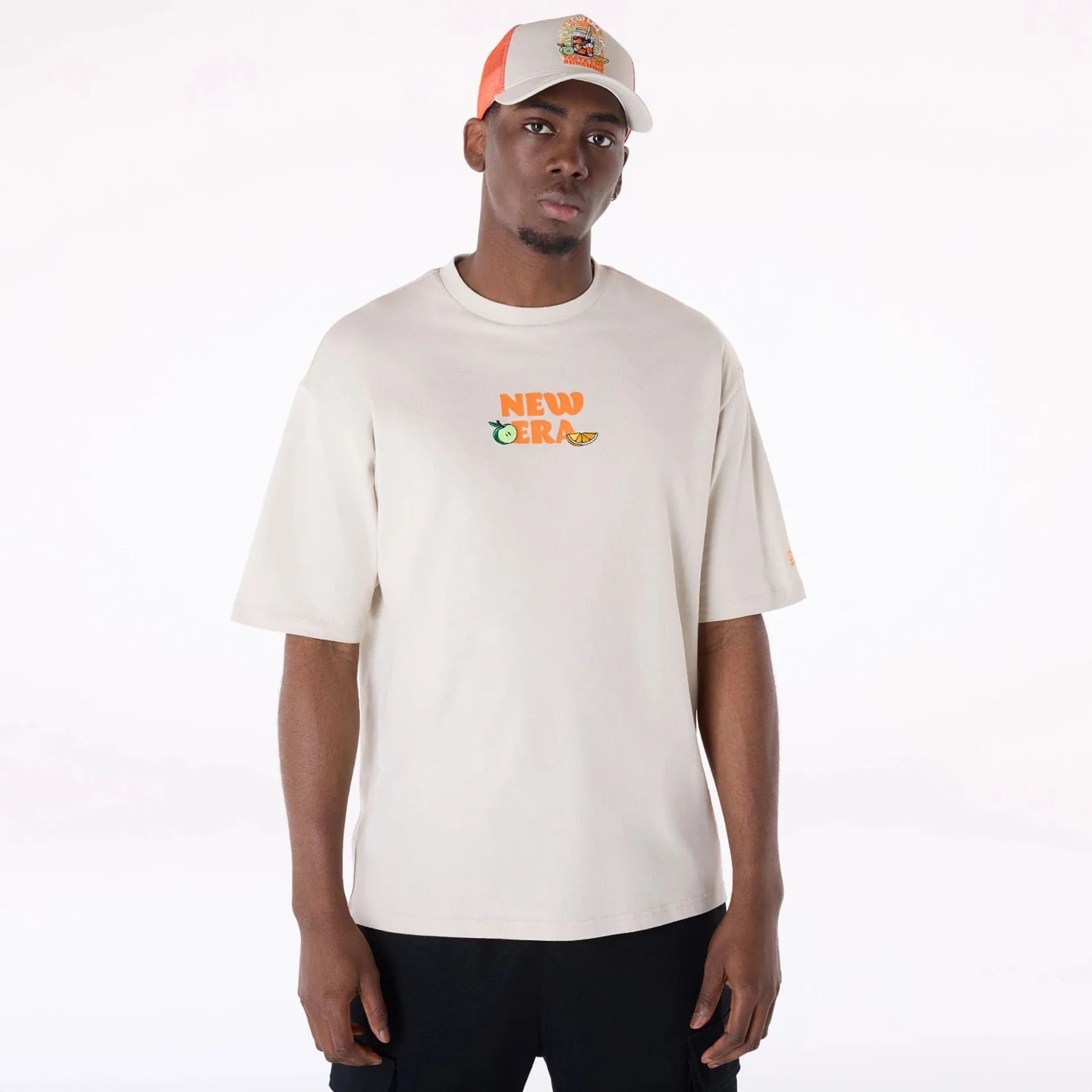 New Era Drink Graphic Cream Oversized T-Shirt Sporty and Stylish Sleek Stretch