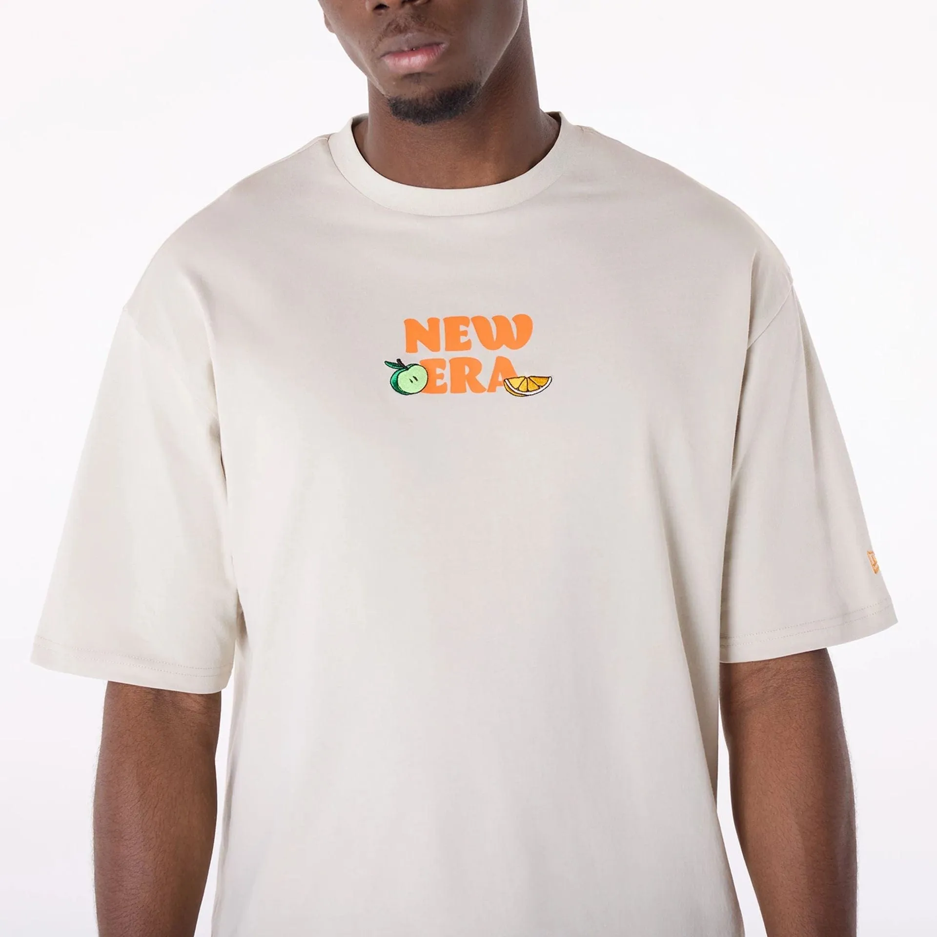 New Era Drink Graphic Cream Oversized T-Shirt Effortless Comfort Design Seasonal Wear