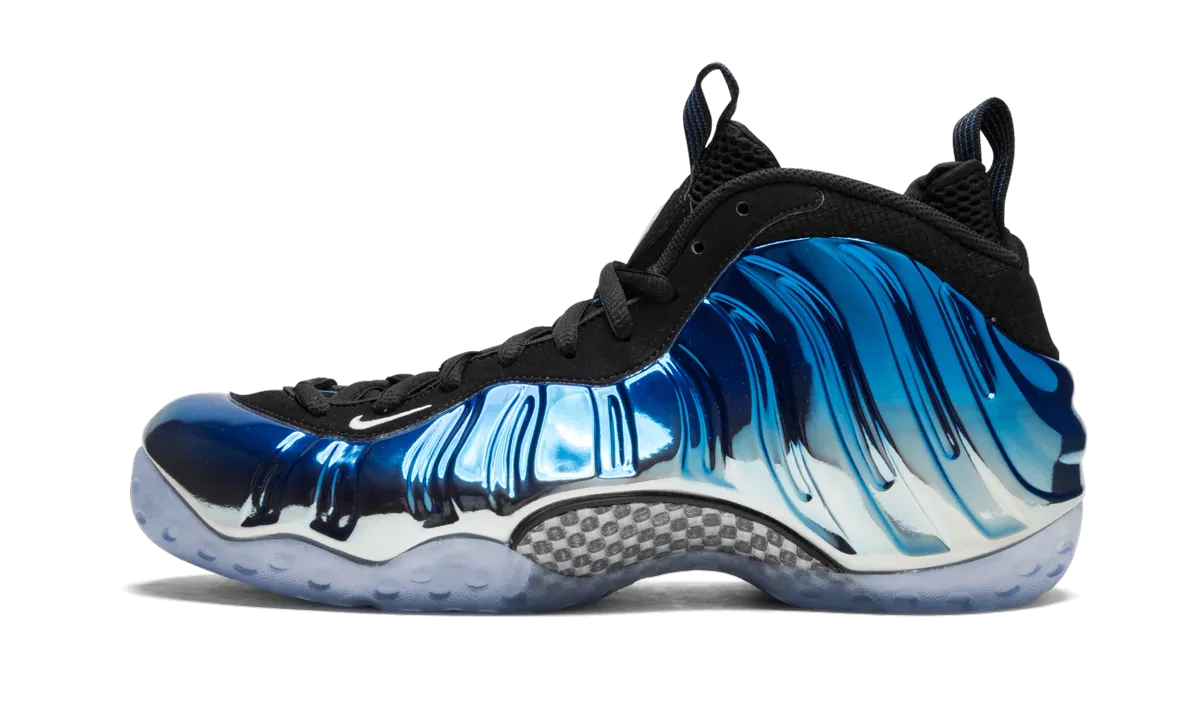 Pressure Dispersing Structure running on a track shoes Air Foamposite One PRM "Blue Mirror"