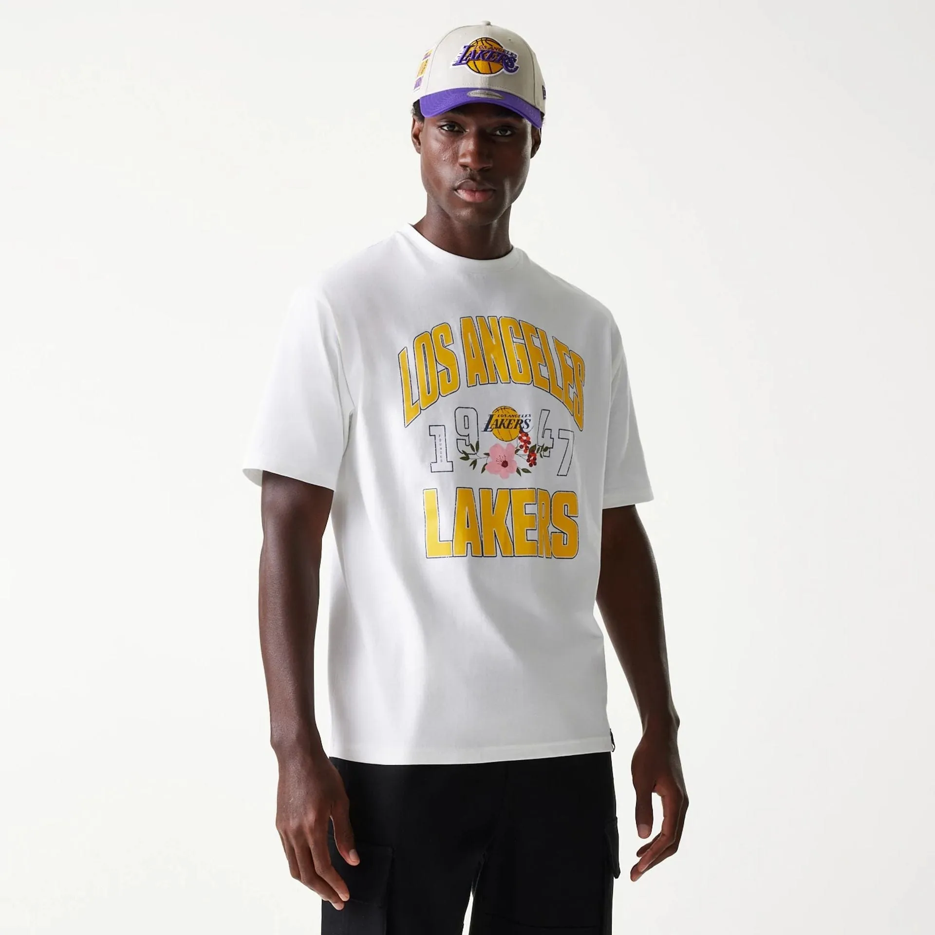 LA Lakers NBA Distressed White Oversized T-Shirt Odor Resistant Material Outdoor Light