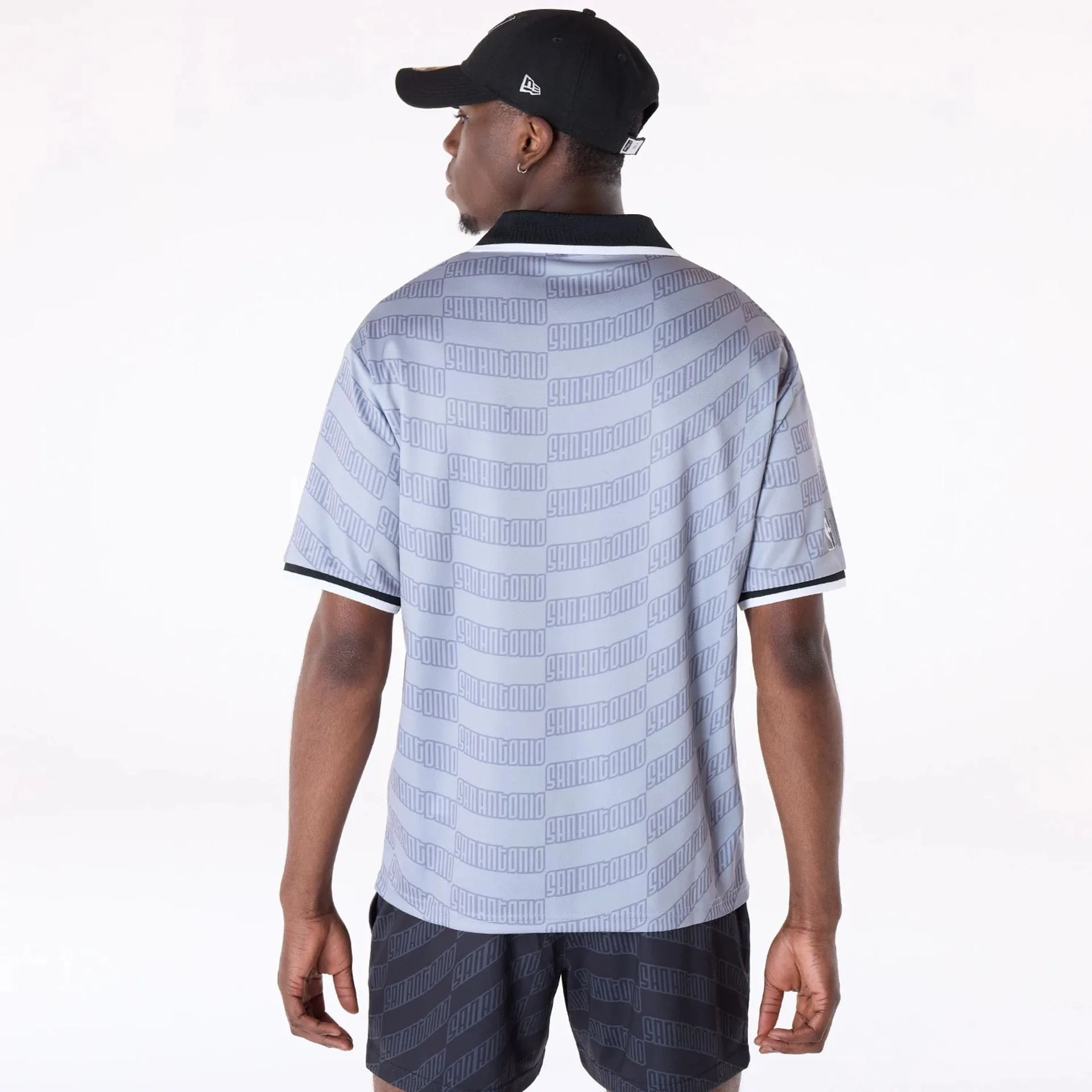 Anti Perspiration Lining Light Comfort Style San Antonio Spurs NBA Soccer Silver Oversized T-Shirt