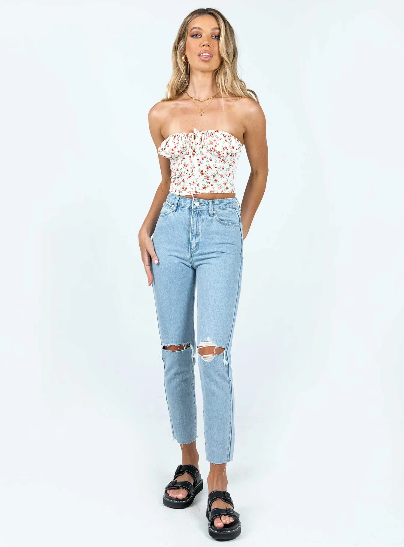 Smart Fit Design Chill Mode Abrand 94 High Slim Walkaway Rip Light Wash Denim