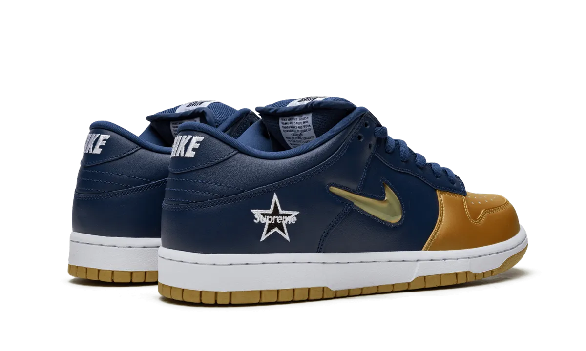 Comfortable Toe Trail Cushioning SB Dunk Low "Supreme - Jewel Swoosh Gold/Navy"