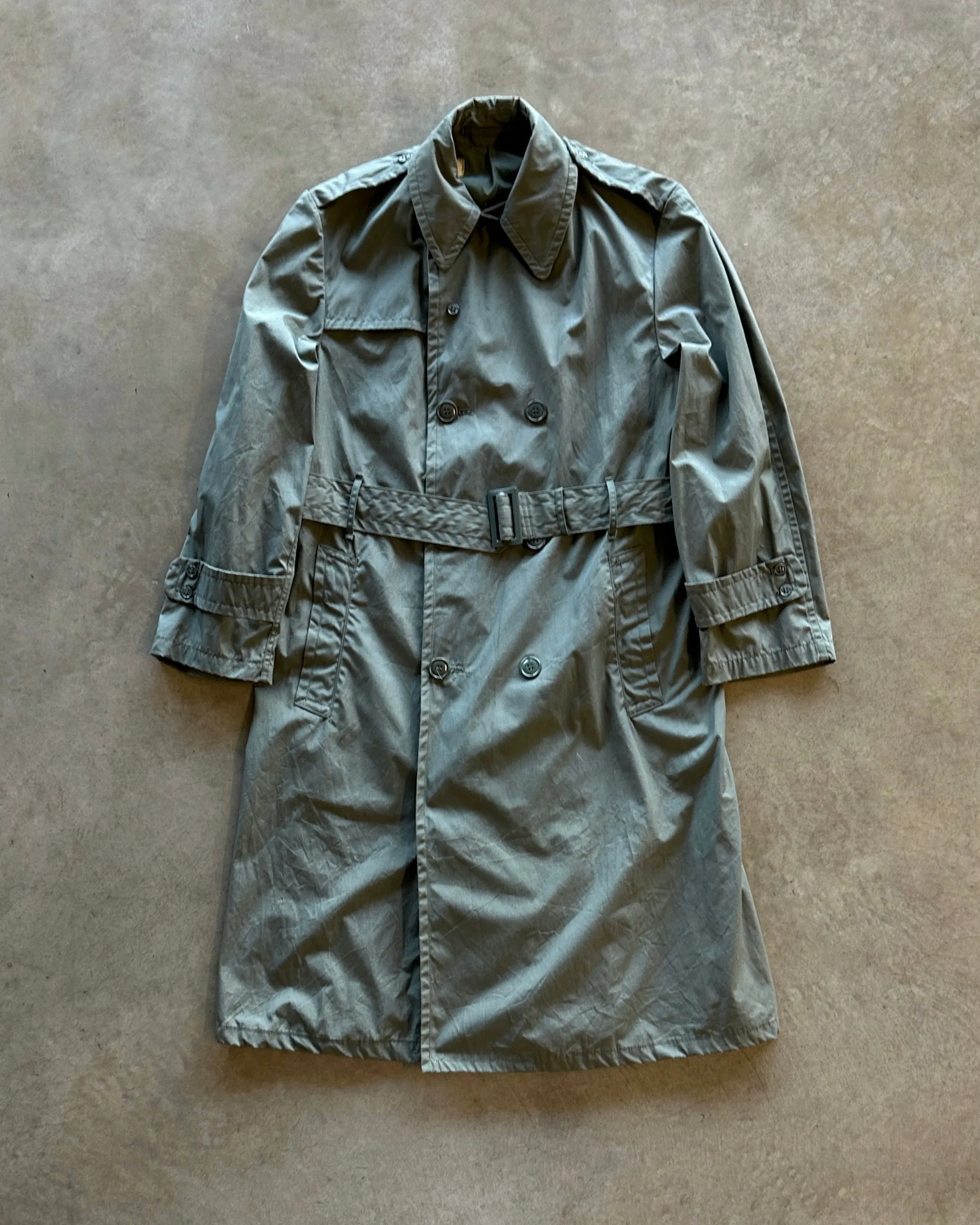 Modular Layering Simple Outer 60s grey trench coat (M)