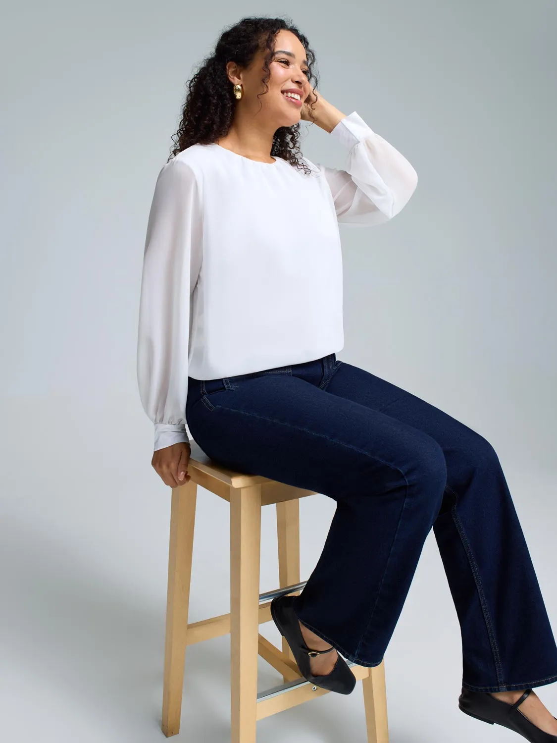 Chiffon Popover Top Shape Hug