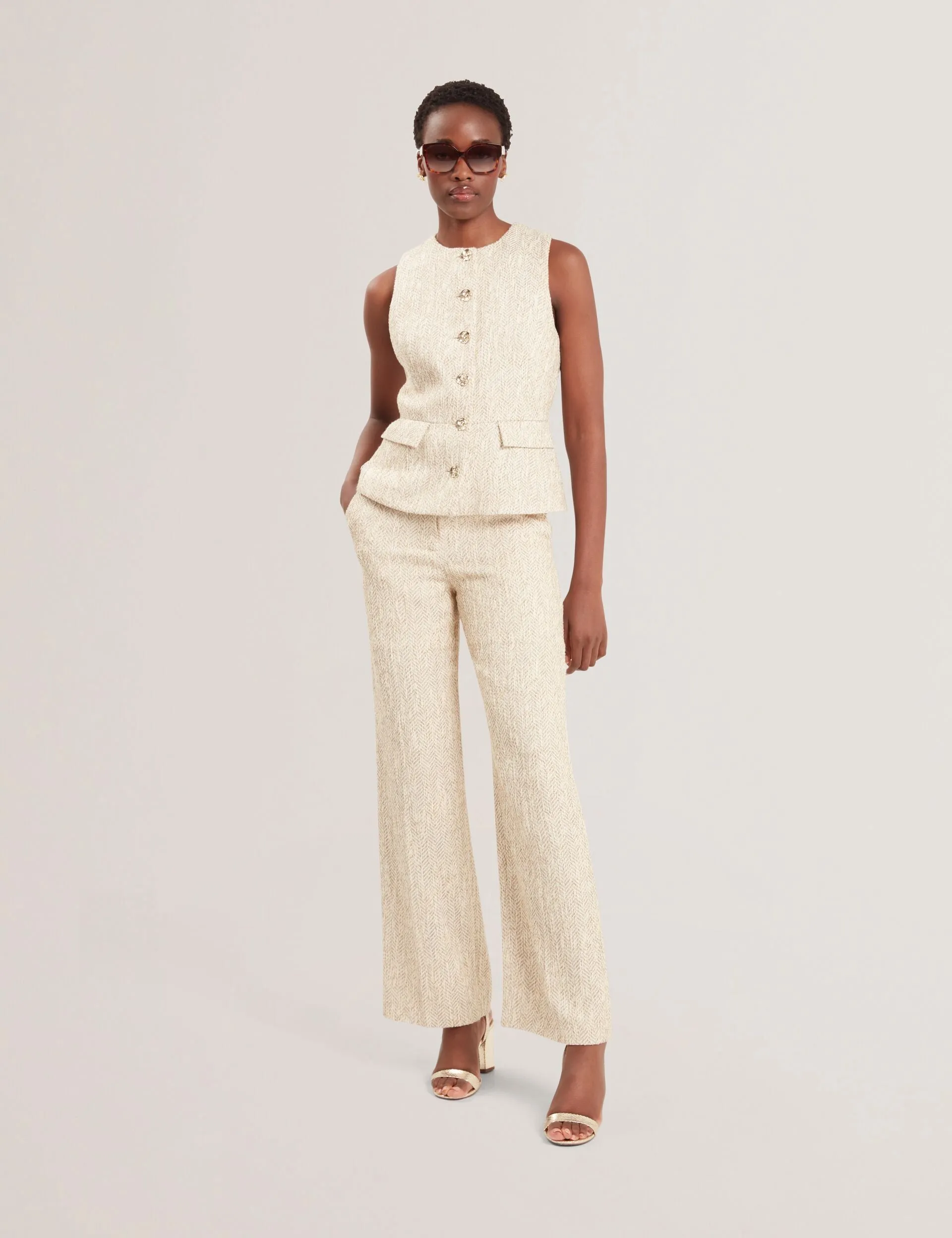 VULPAW | IVORY AntiStaticTechnology