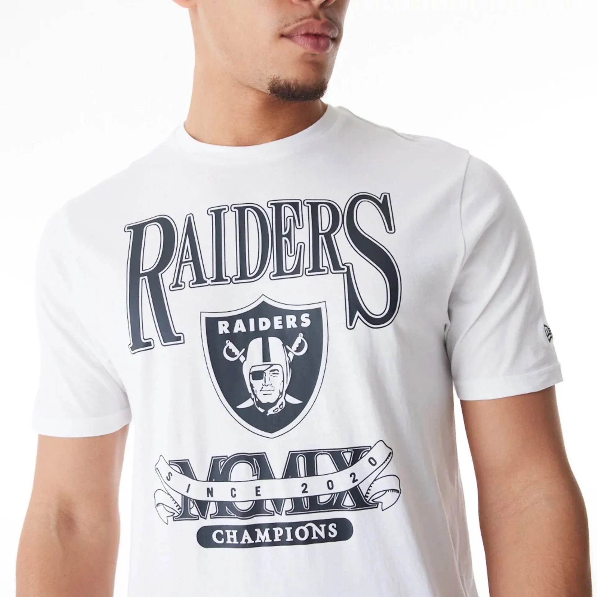 Lightweight Layer Adjustable Hem Las Vegas Raiders NFL Champions Graphic White T-Shirt