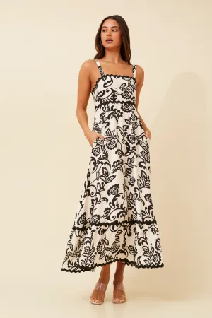 Urban Light Timeless Fit Look MAKENNA RIC RAC MAXI DRESS