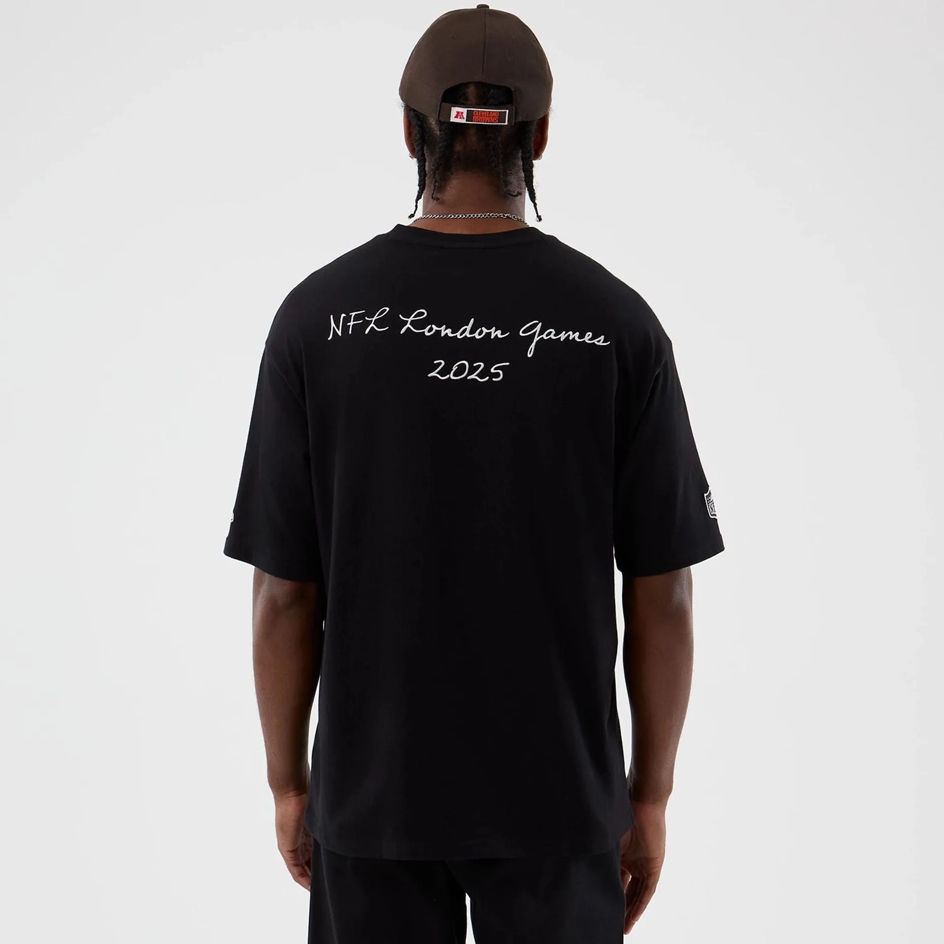 Cleveland Browns NFL International Series Games Black Oversized T-Shirt Fashionable Look